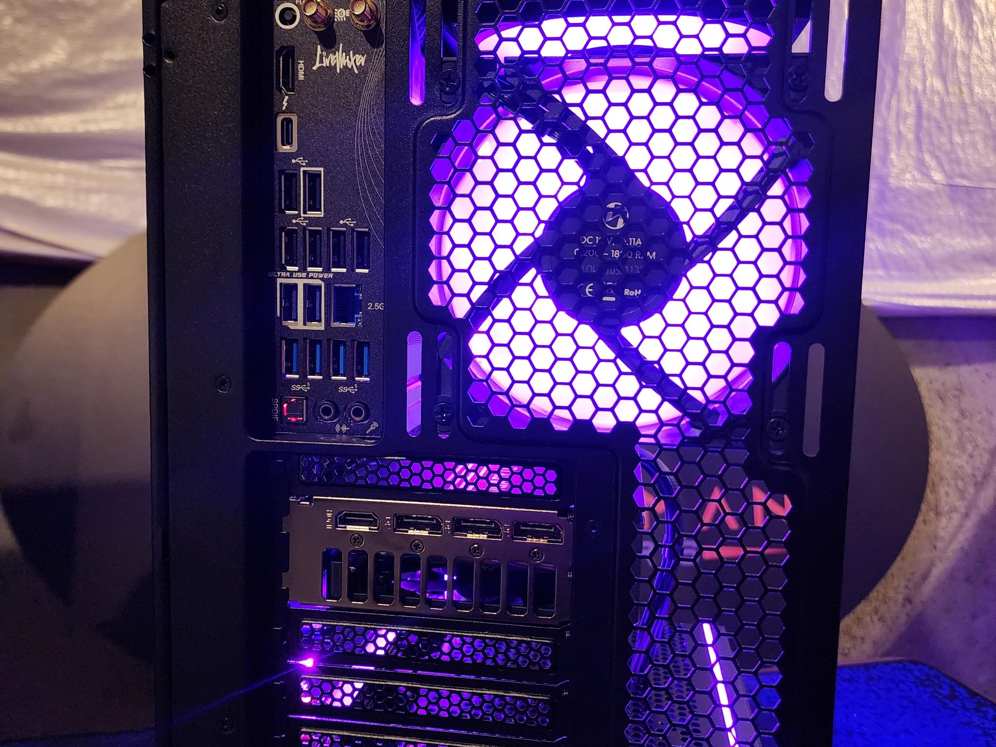 RTX 5070 Ti / Intel Core Ultra 9 285 / 32GB DDR5 RAM / 2TB NVMe