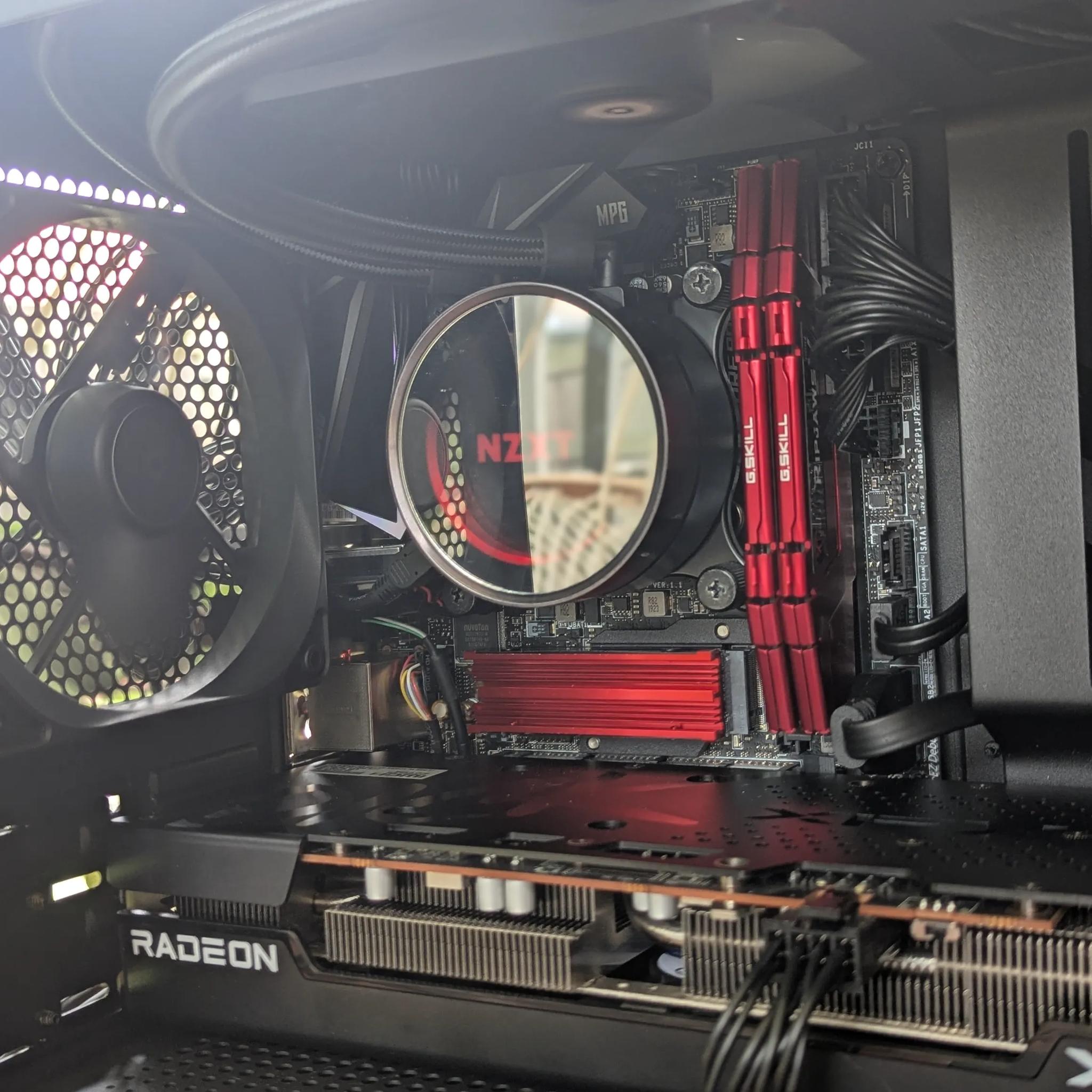 Obsidian Flame - ITX Build i7 9700k, RX 6600 XT, 16GB RAM, 512GB NVMe SSD, 1TB HDD, AIO