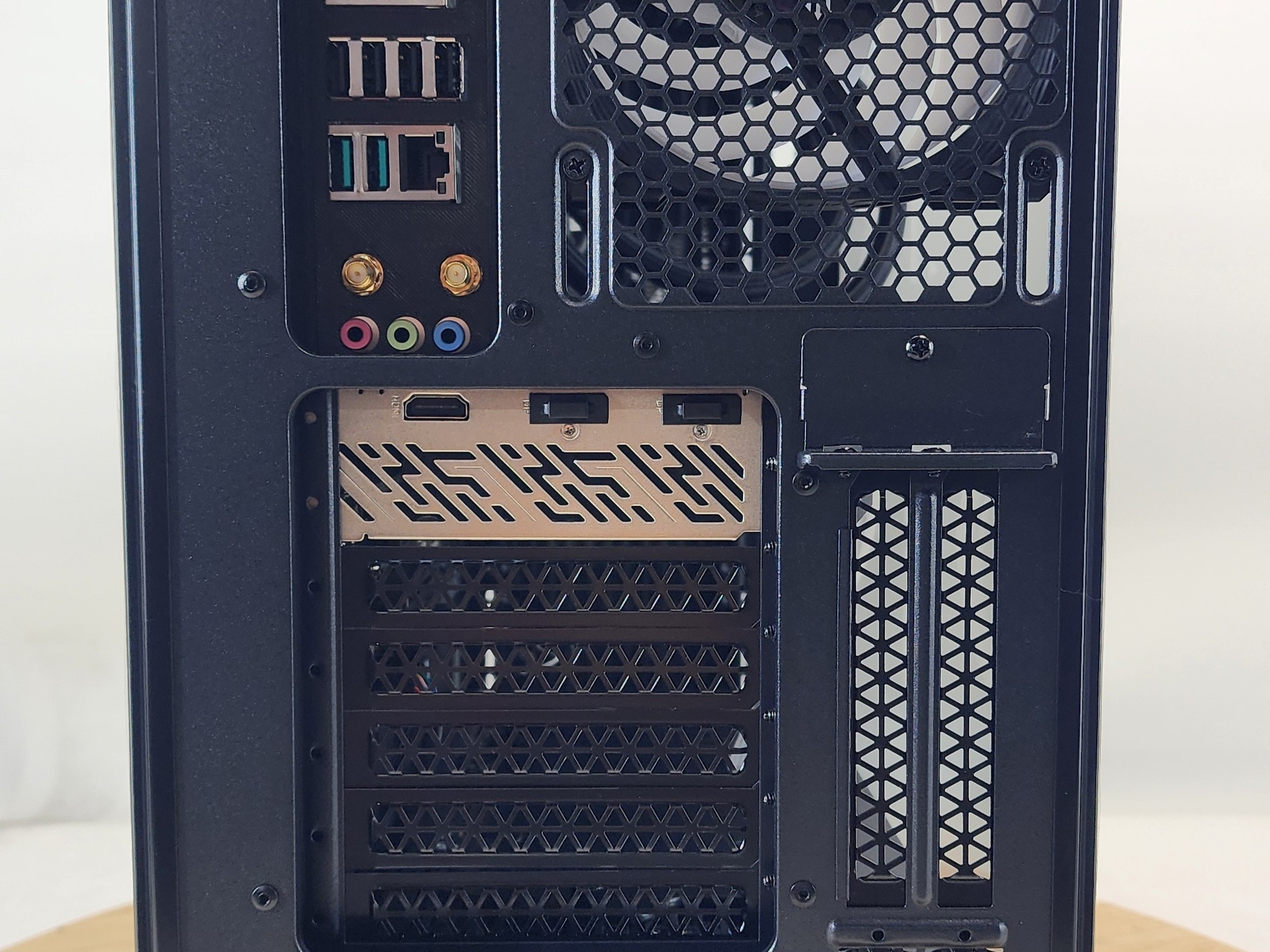 Gaming PC Ryzen 7 9800X3D 16GB RAM 1TB SSD RX 9060 XT 16GB Windows 11 Computer