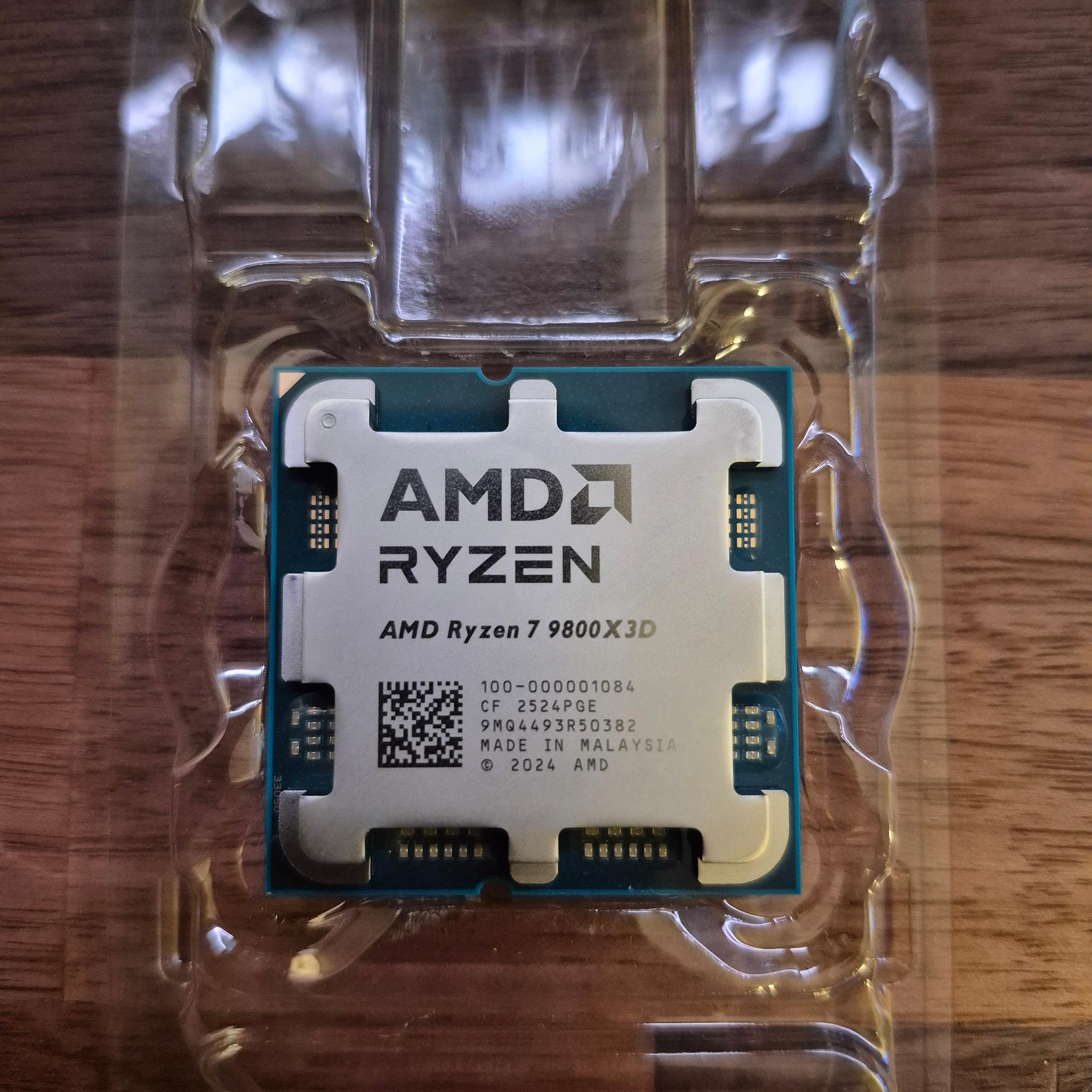 RYZEN 7 9800X3D