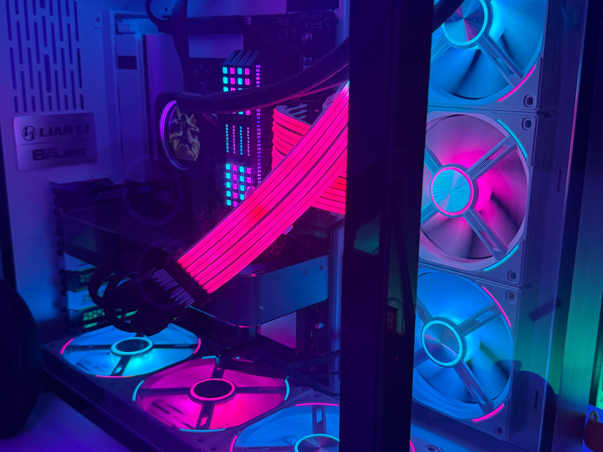 Lian Li|3070ti|Ryzen 7 5800x| 32GB DDR4 RAM|2TB NVME 4| Win 11|Strimer| 1080p/1440p Custom Gaming PC