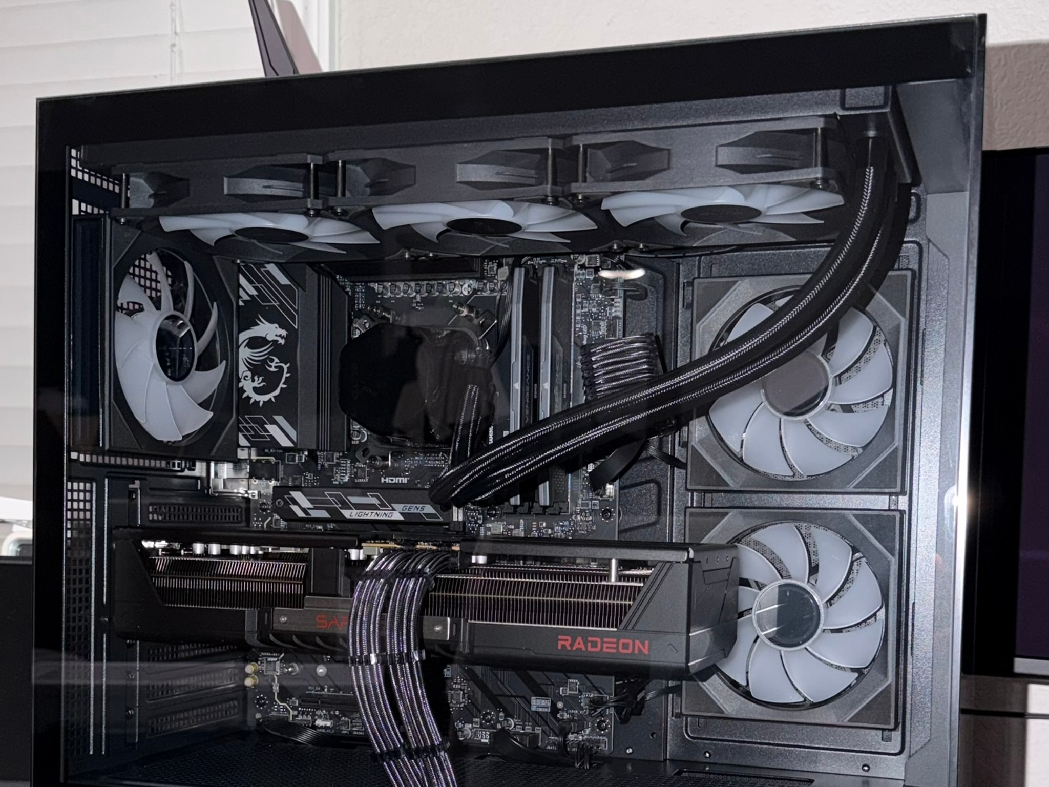 New Imperial Tech: Aqua Infinity 7600X3D + RX 9070 XT