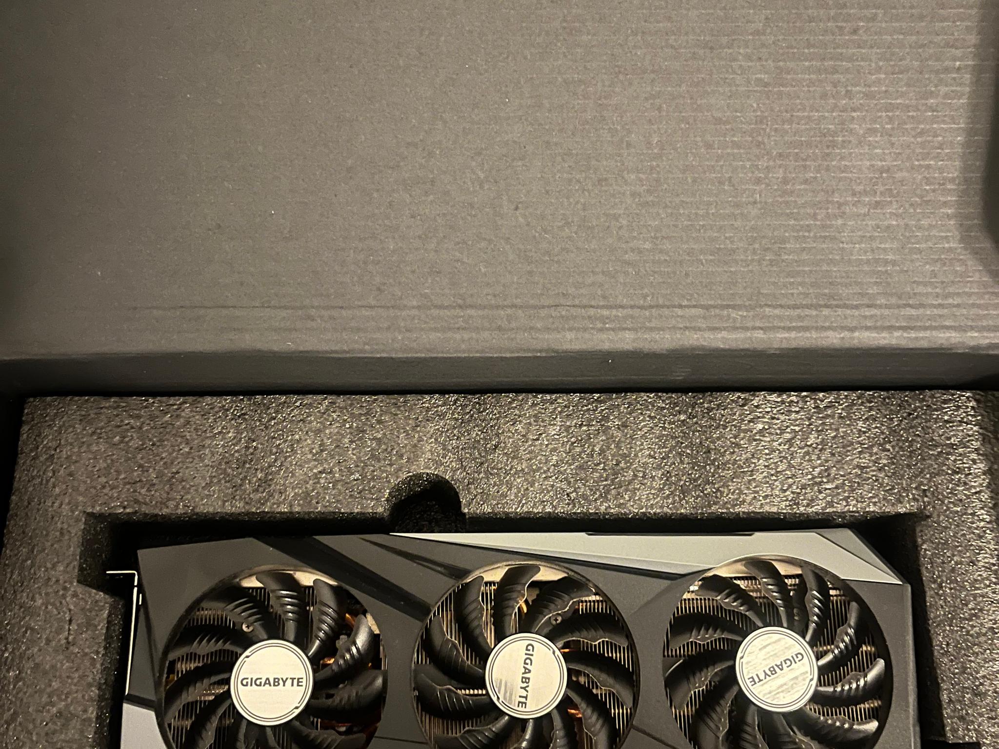 GIGABYTE GAMING OC Radeon RX 6750 XT - Image 5