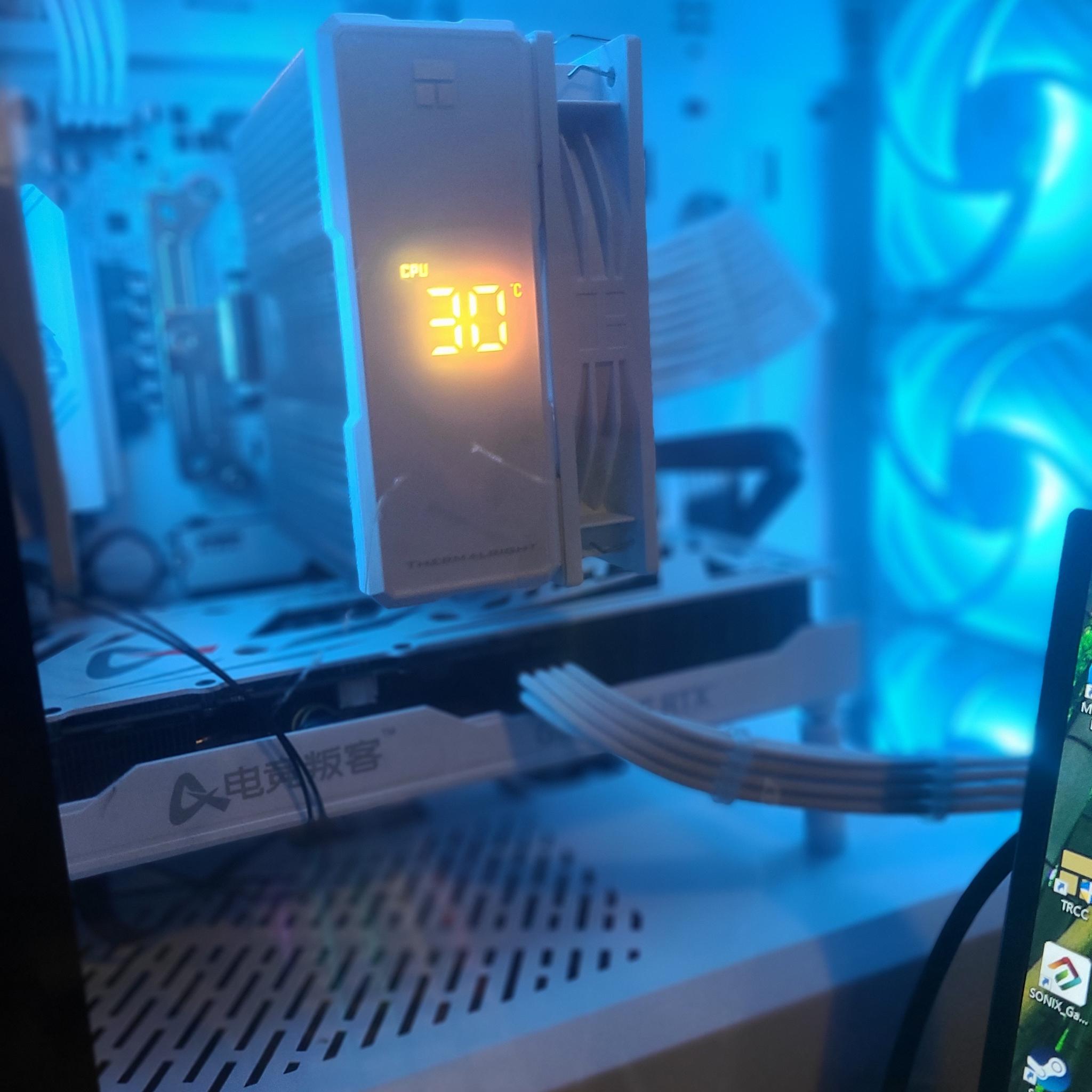 Ryzen 5600/b550/rtx 3060 ti white pc