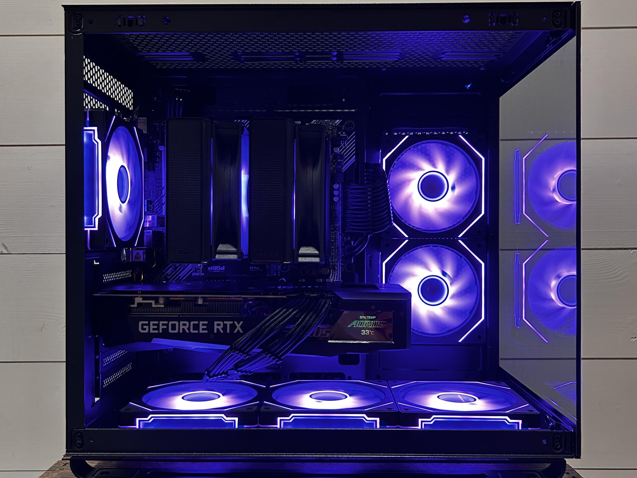 RGB INFINITY SHOWPIECE | RTX 3070 | Ryzen 5 5600X | 32GB RAM