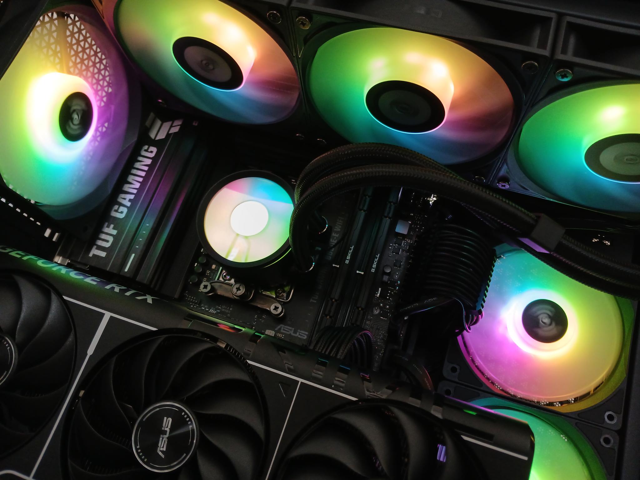 4K Beast | Ryzen 7 7800X3D | RTX 5070 Ti 16GB | 32GB RAM | 2TB SSD