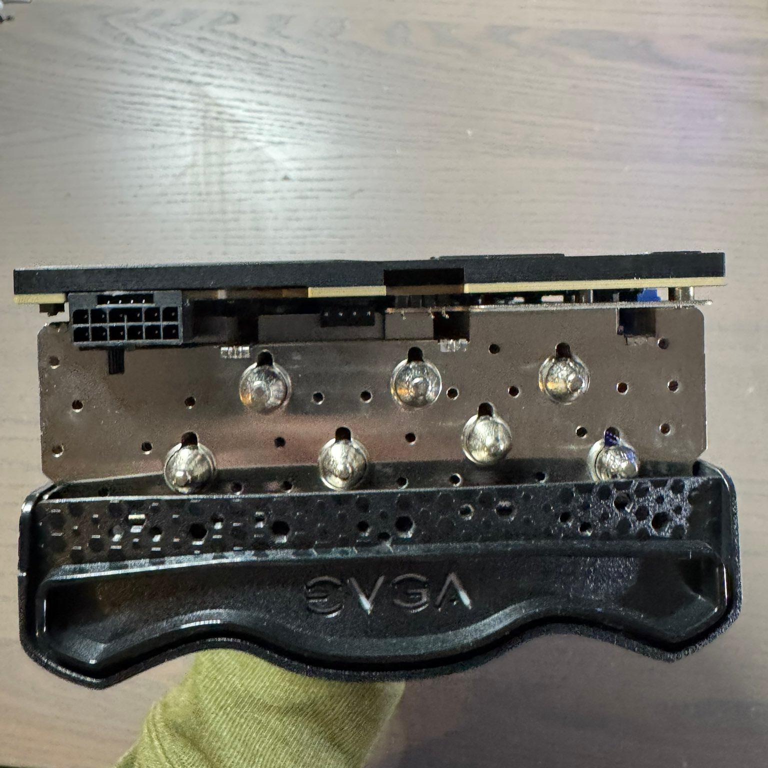 EVGA FTW3 ULTRA GAMING GeForce RTX 3090 Ti - Image 5
