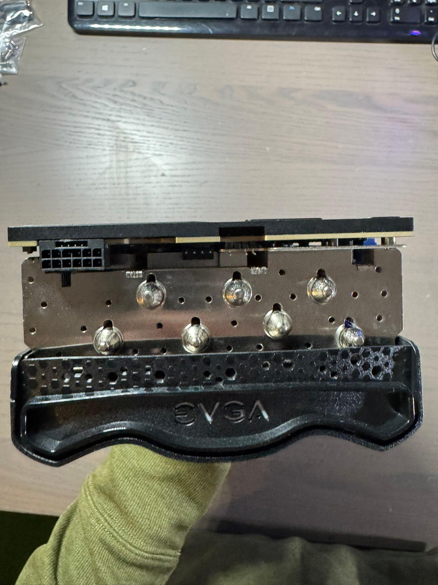 EVGA GeForce RTX 3090 Ti FTW3 ULTRA GAMING 24GB GDDR6X Graphics Card GPU Nvidia