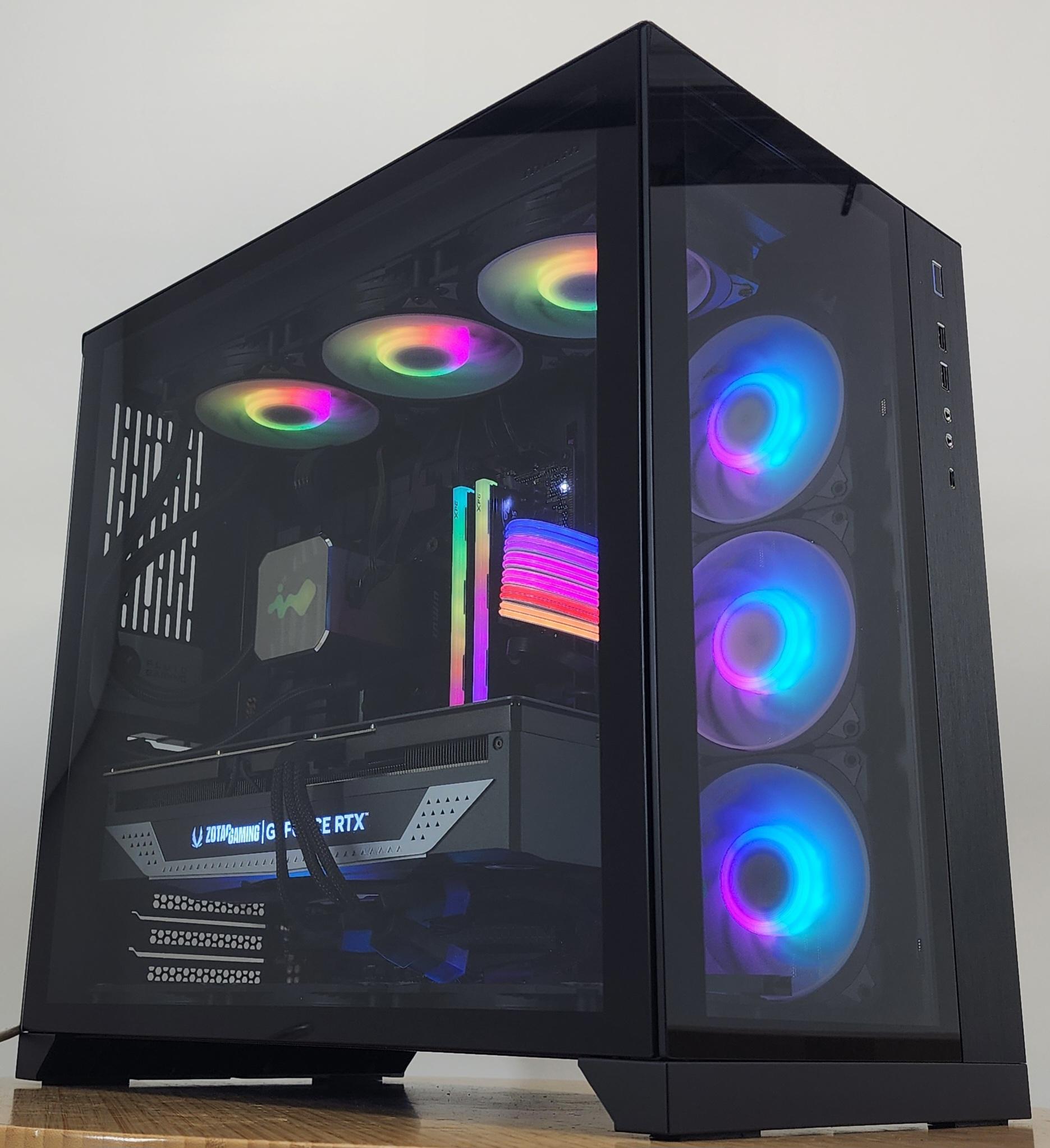 Gaming PC Ryzen 7 9800X3D 32GB RAM 2TB SSD RTX 4070 Ti SUPER 16GB Win11 Computer