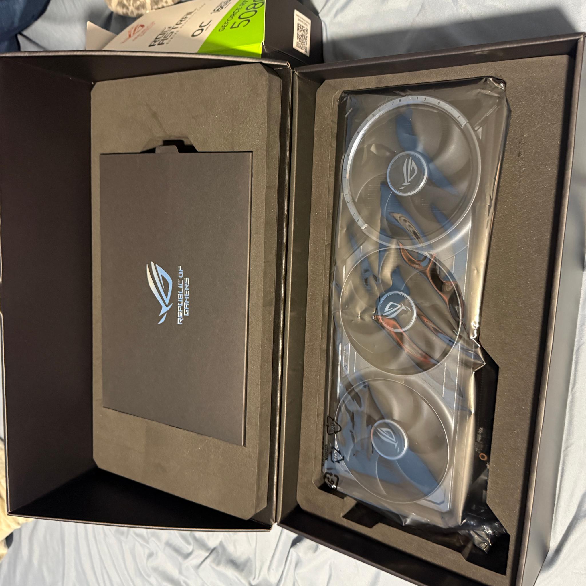ASUS ROG Astral GeForce RTX 5080 16GB GDDR7 OC Edition