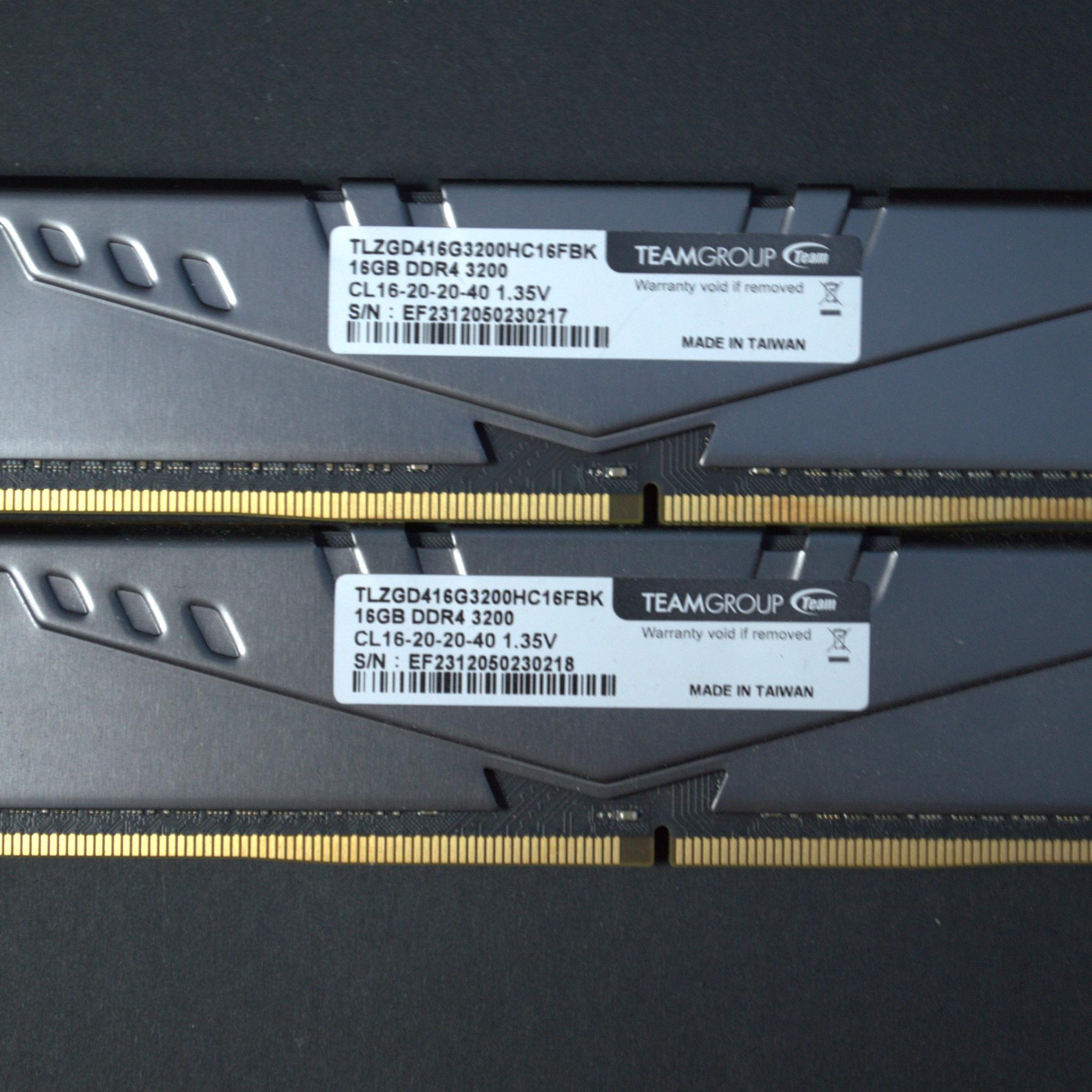 TEAMGROUP T-Force Vulcan Z 32GB (2×16GB) DDR4 3200MHz CL16 Gaming RAM – Works Perfectly