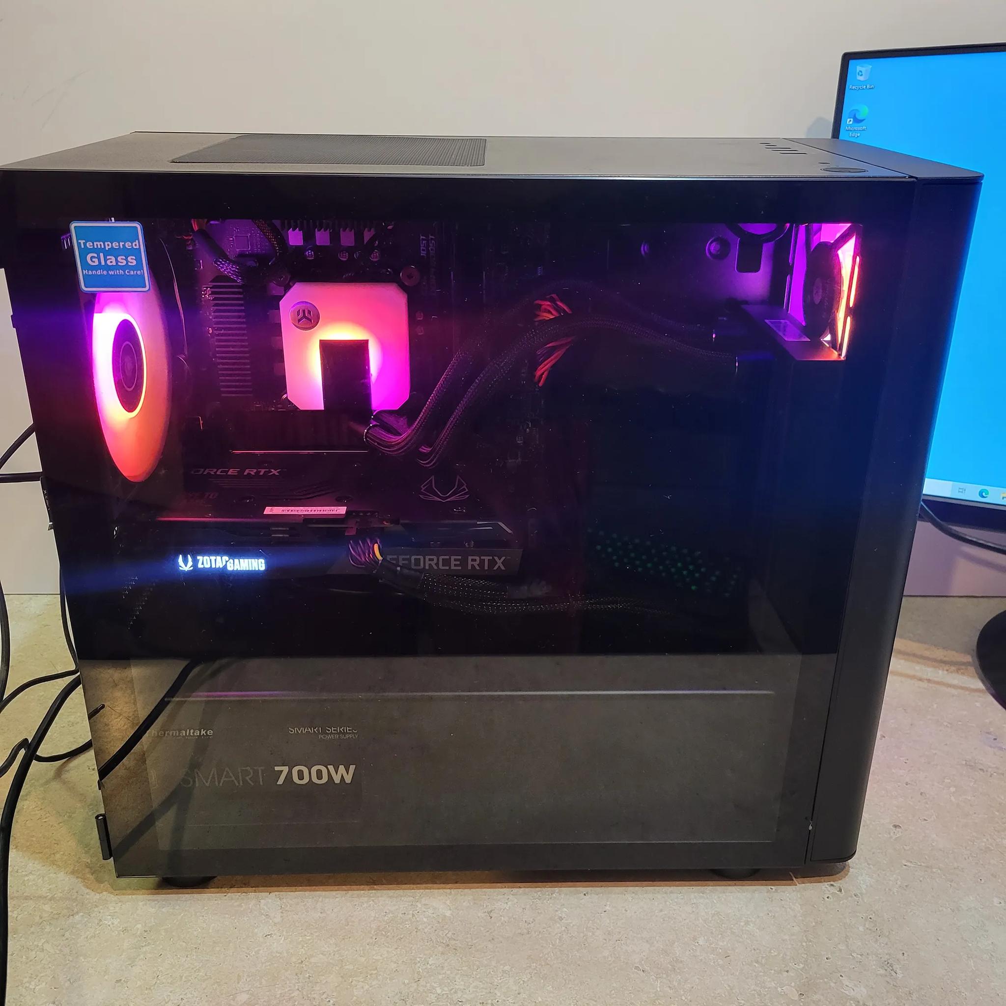 Mek Hero G1 Gaming Computer