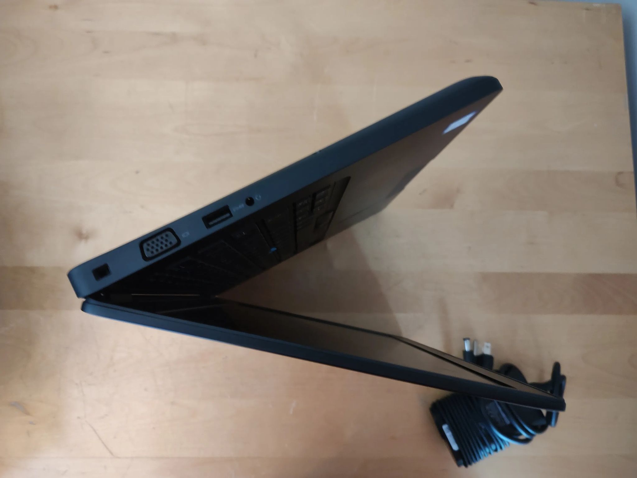 Dell Latitude 5480 14 IN Laptop - i5 7200u, 12GB RAM, 120GB SSD, Backlight Keyboard 