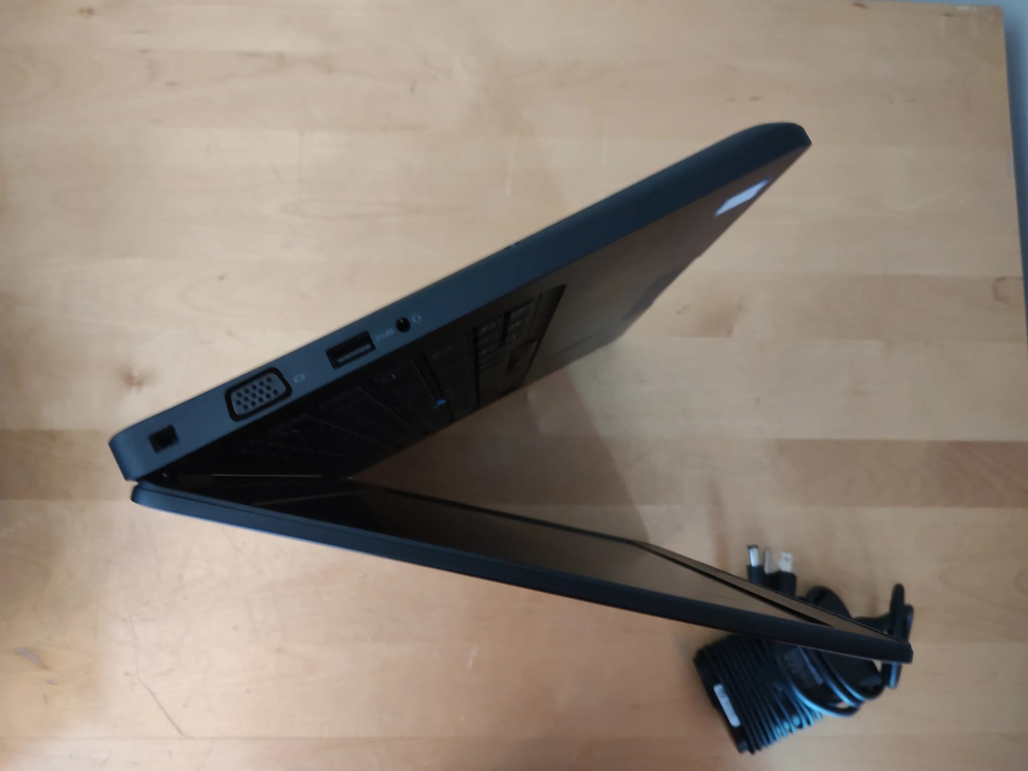 Dell Latitude 5480 14 IN Laptop - i5 7200u, 12GB RAM, 120GB SSD, Backlight Keyboard 