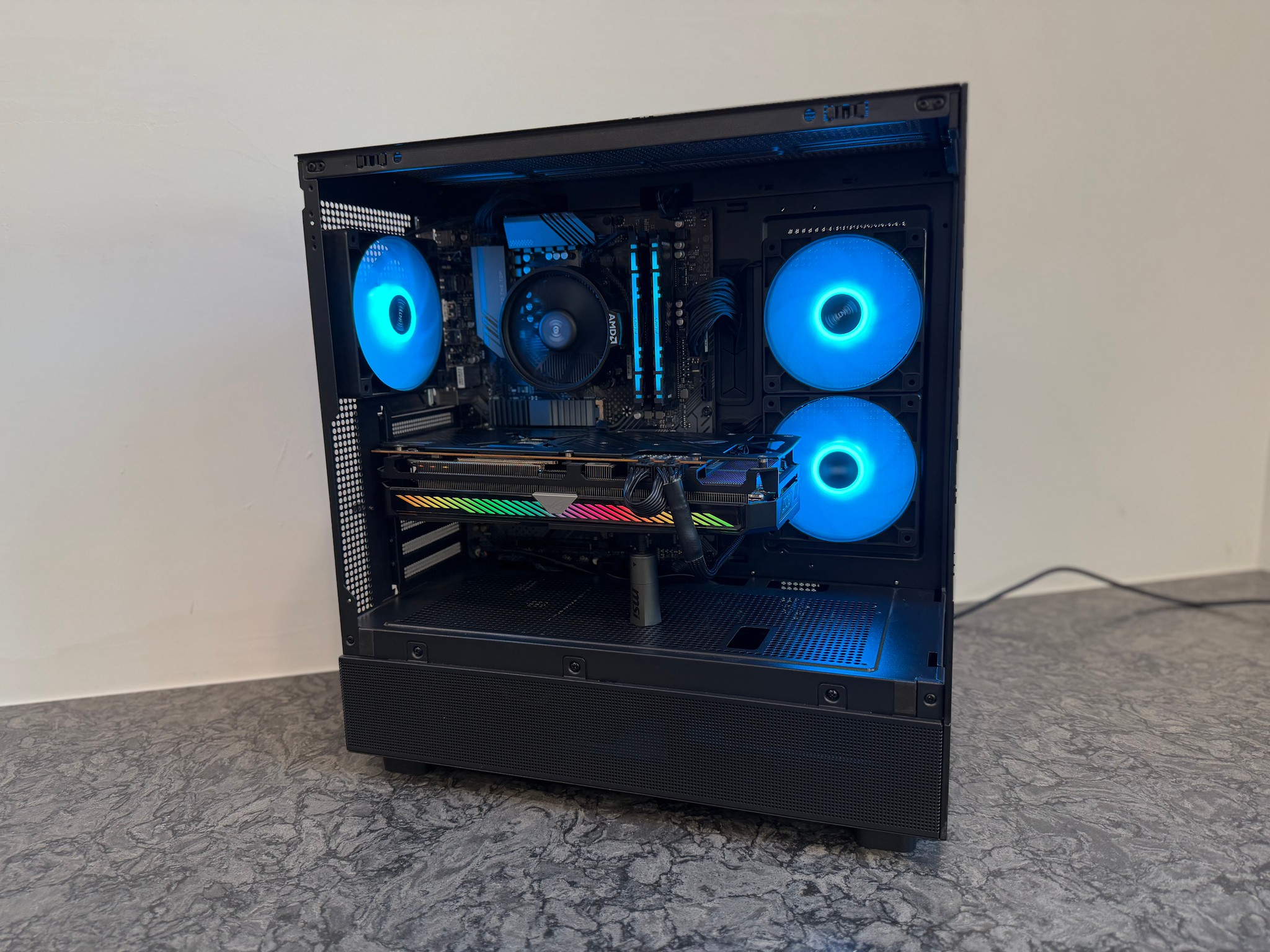 Custom 1440p Gaming Machine | Ryzen 5 | RX 6700XT | 16GB RAM|