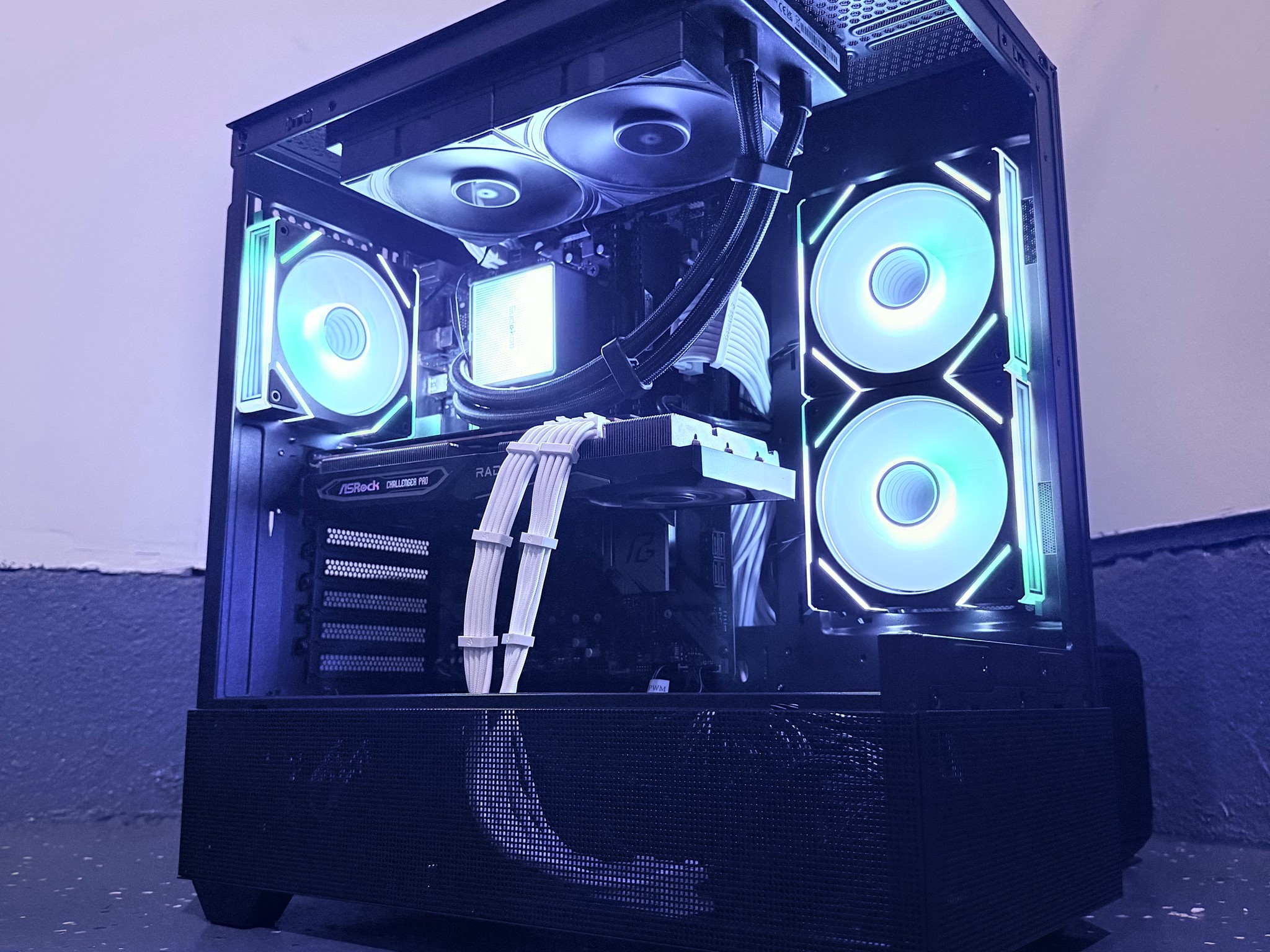 ⚫️"Void Horizon"⚫️| 1440p Gaming | RX 6750 XT 12GB | Ryzen 5 5600X | 32GB Ram | 1TB NVMe Storage