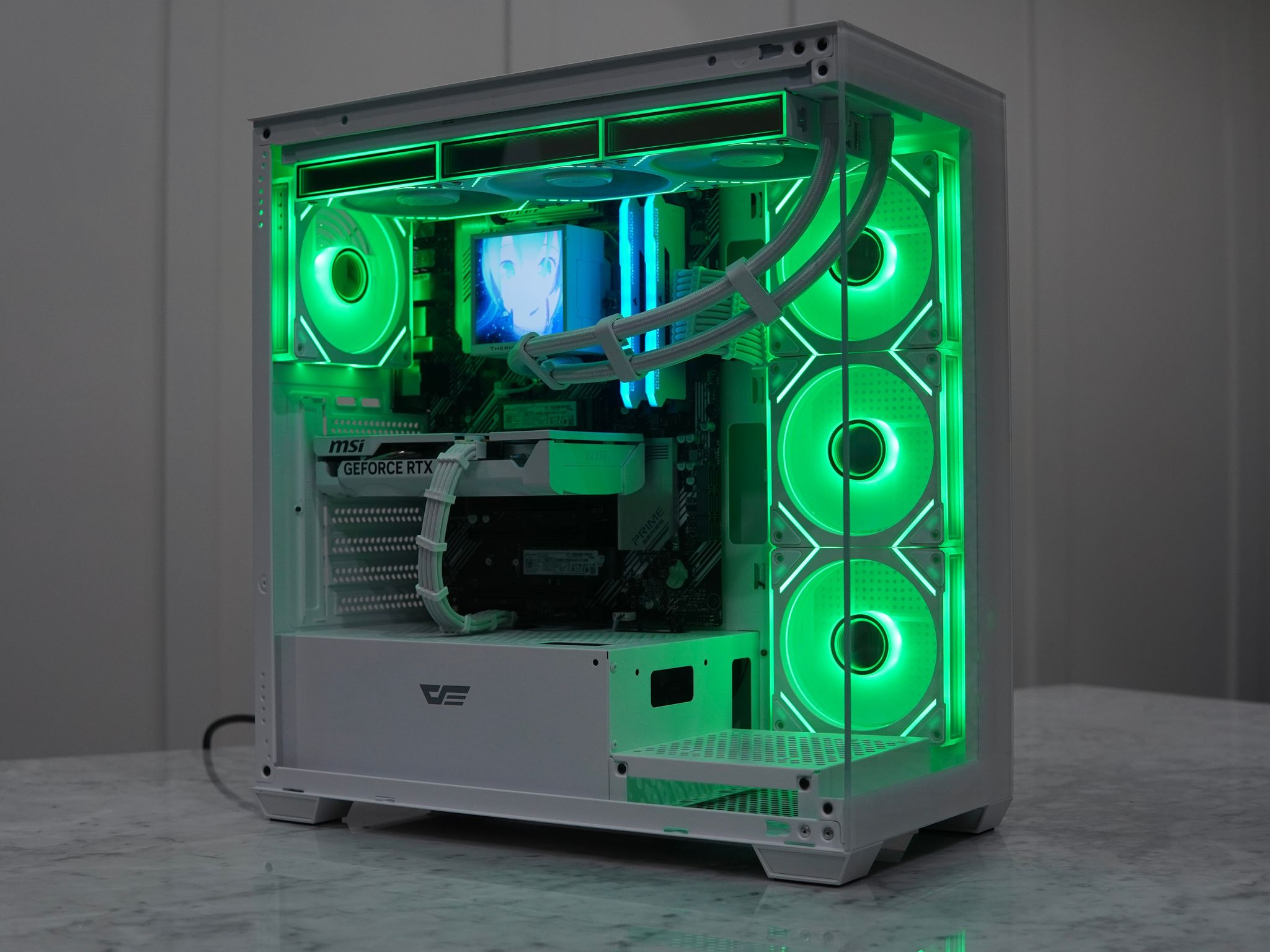 RTX 5060 8gb, Ryzen 5 5600X3D, White Gaming PC