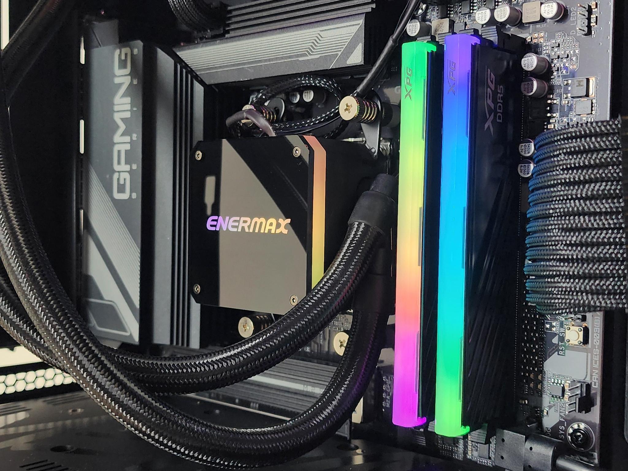 Gaming PC Ryzen 7 7800X3D 32GB RAM 2TB SSD RX 7900 XT 20GB Win11 Computer