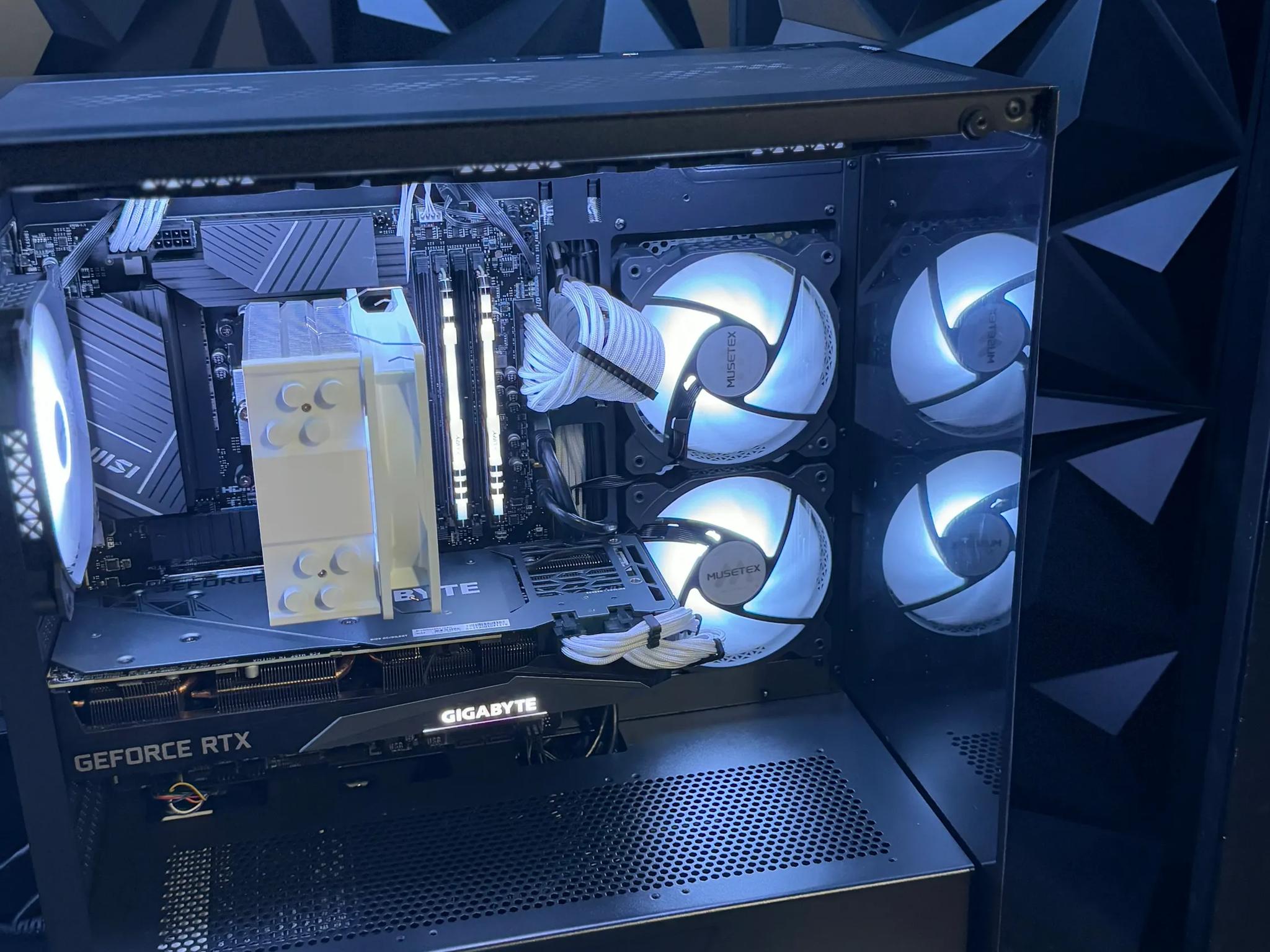 ☯︎☾𖤓The Yin Yang Build ☯︎☾𖤓| I5 12th Gen| RTX 3070| 16 GB DDR4 RGB| 1.75 TB M.2 Tusker Build 1270