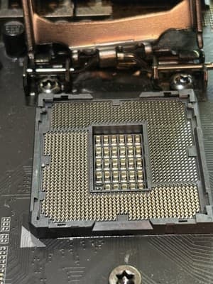 Gigabyte Technology GA-Z170X-GAMING 7, LGA 1151, Intel Motherboard (NM)