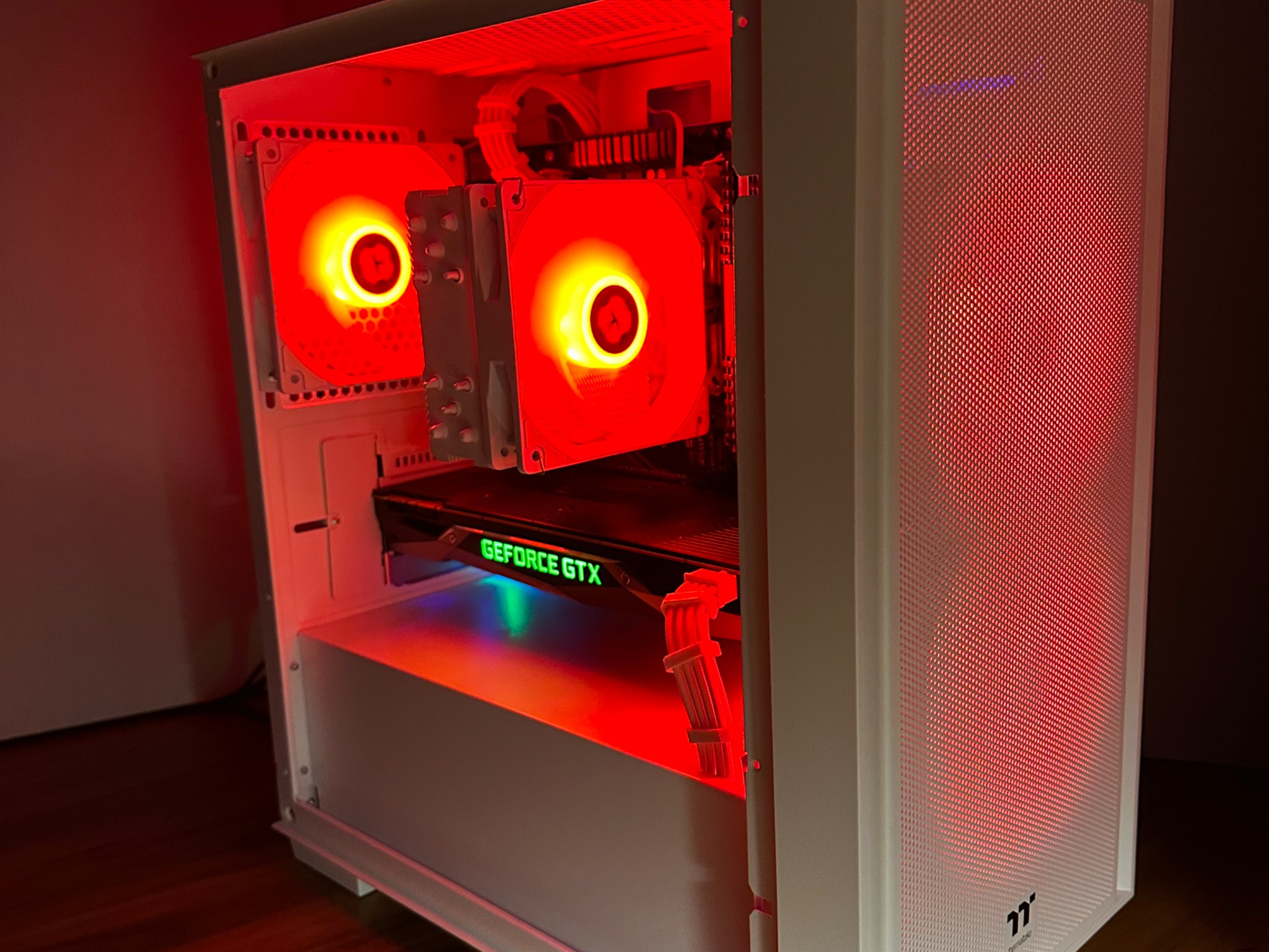 GTX 1080 | Ryzen 5 3600 | 16GB DDR4 | 1TB SSD | Win 11 | Office 2024 | WiFi + BT | Custom Gaming PC