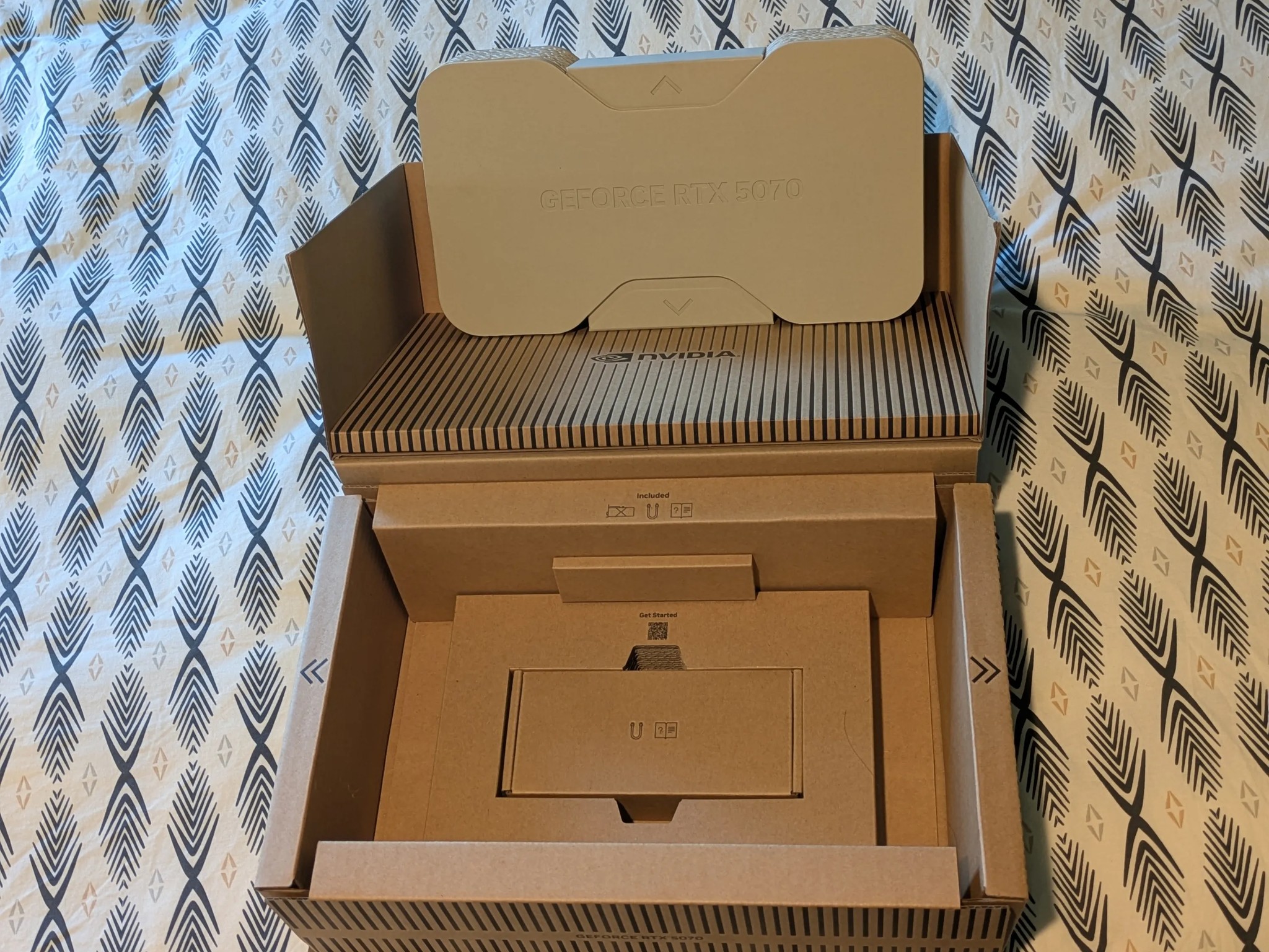 NVIDIA GEFORCE RTX 5070 FE