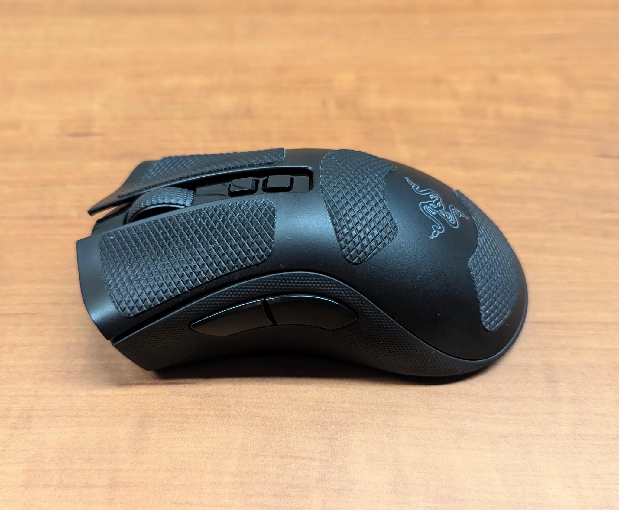 Razer Deathadder V2 Pro Wireless Gaming Mouse W/ Charging Dock