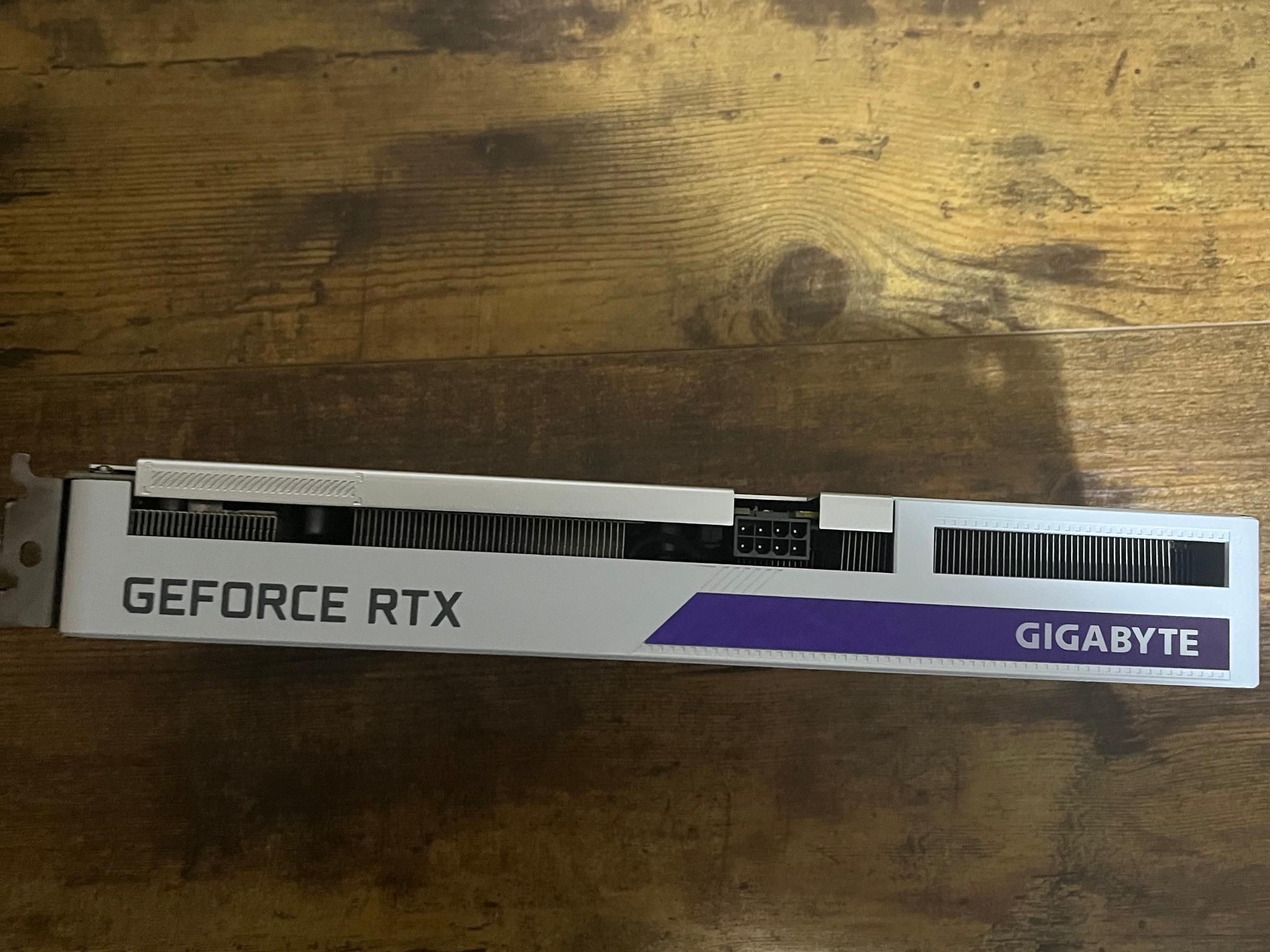 GIGABYTE Vision OC GeForce RTX 3060 12GB - Image 2