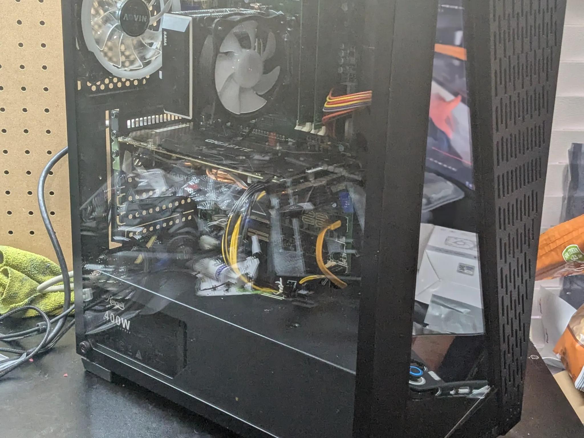 100 FPS Fortnite | 180 Day Warranty | i5-4590 , 16GB RAM, 480GB SSD, RX 570 4GB, RGB, Wifi, Win10