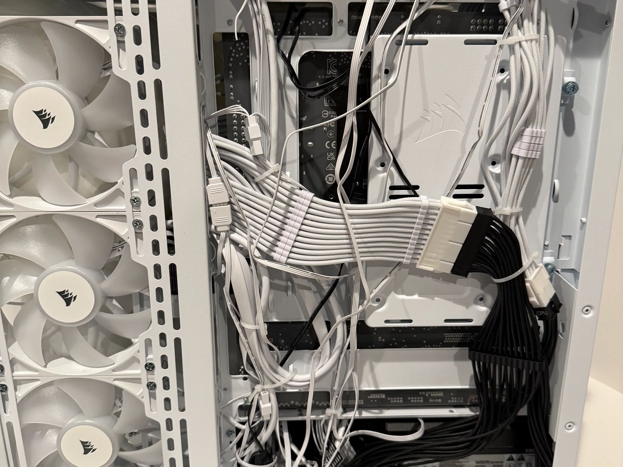 RTX 5070 Gaming PC| i7-12700K | 32 GB RAM| 1 TB M.2 storage|1440p/ 4K ultra