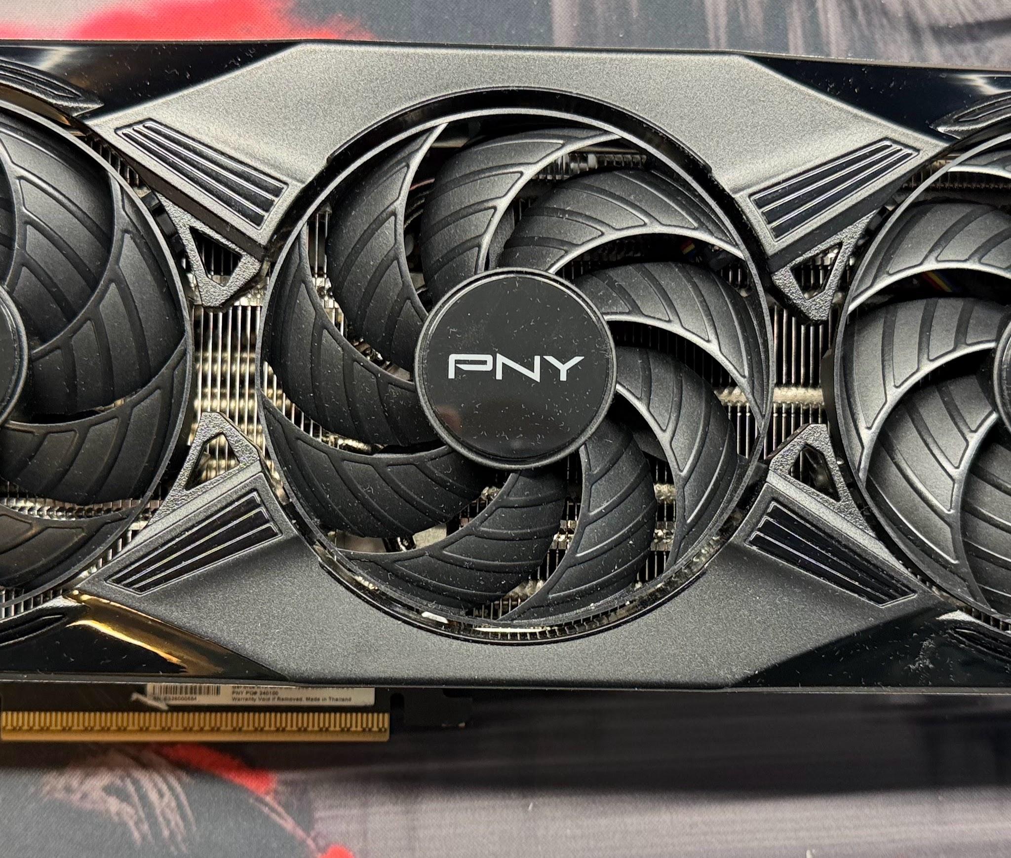 PNY GeForce RTX 5070 Overclocked Triple Fan