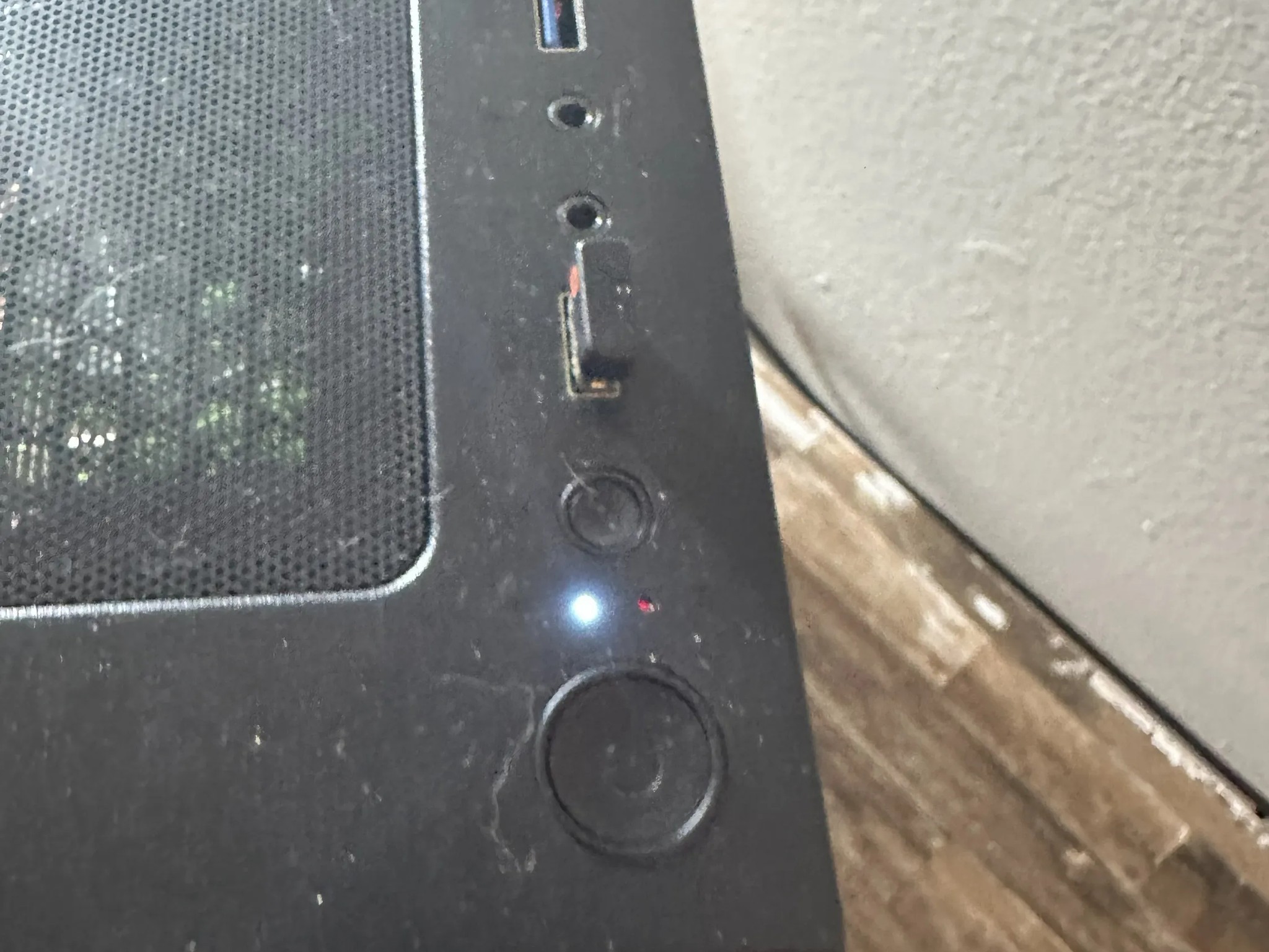 Entry Level 1080P Core i3 12100F with AMD RX6600  gaming PC