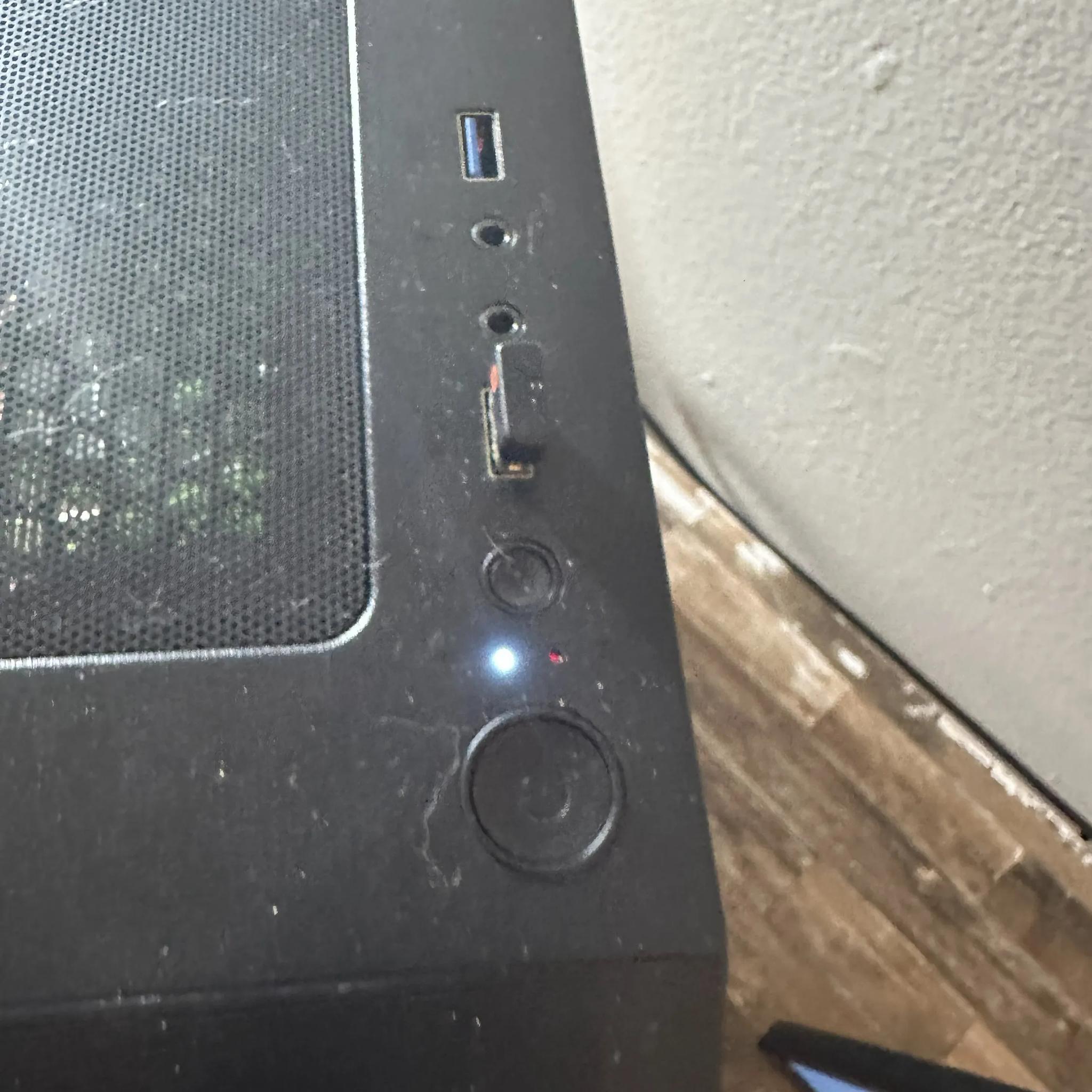 Entry Level 1080P Core i3 12100F with AMD RX6600  gaming PC
