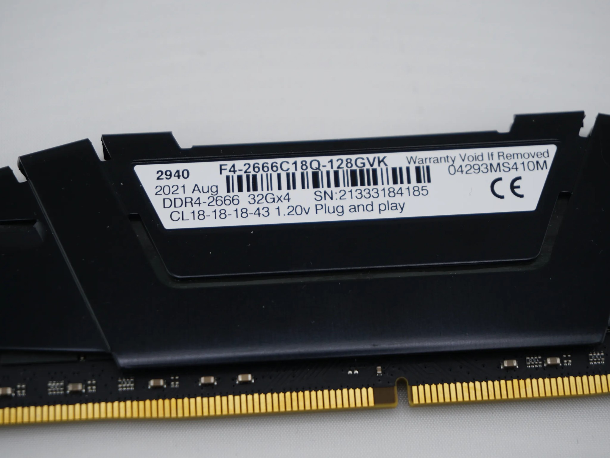 G.Skill DDR4 4x32GB 2666C18 F4-2666C18Q-128GVK