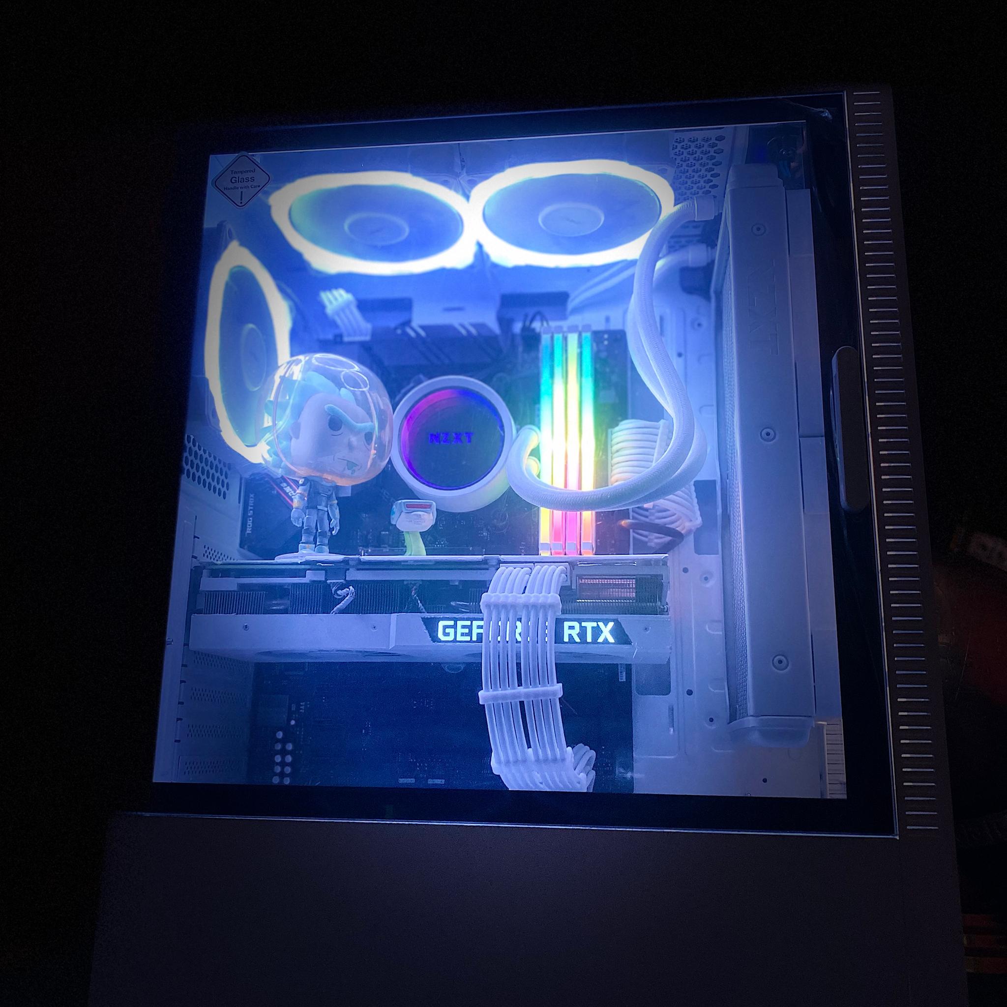 SPaCe Suit RiCK🪐| Ryzen 7 5800X| RTX 3080| 32GB RAM| 1TB NVMe m.2 SSD| Windows 11 Pro