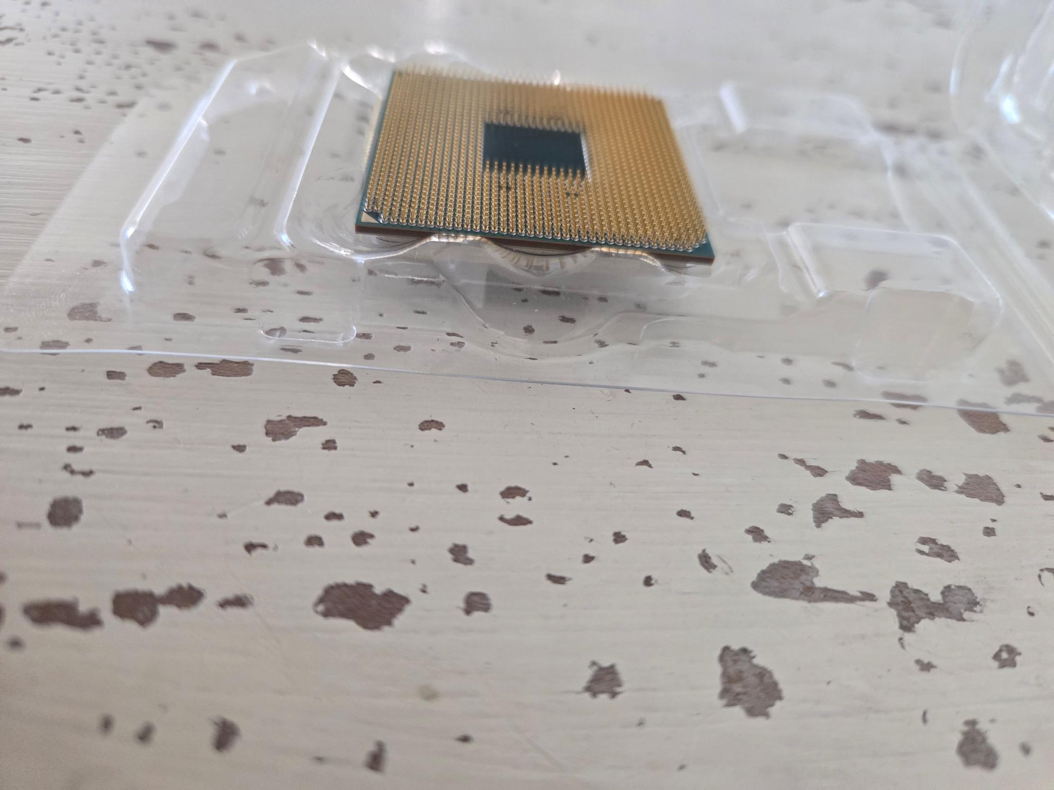 2300X Ryzen 3