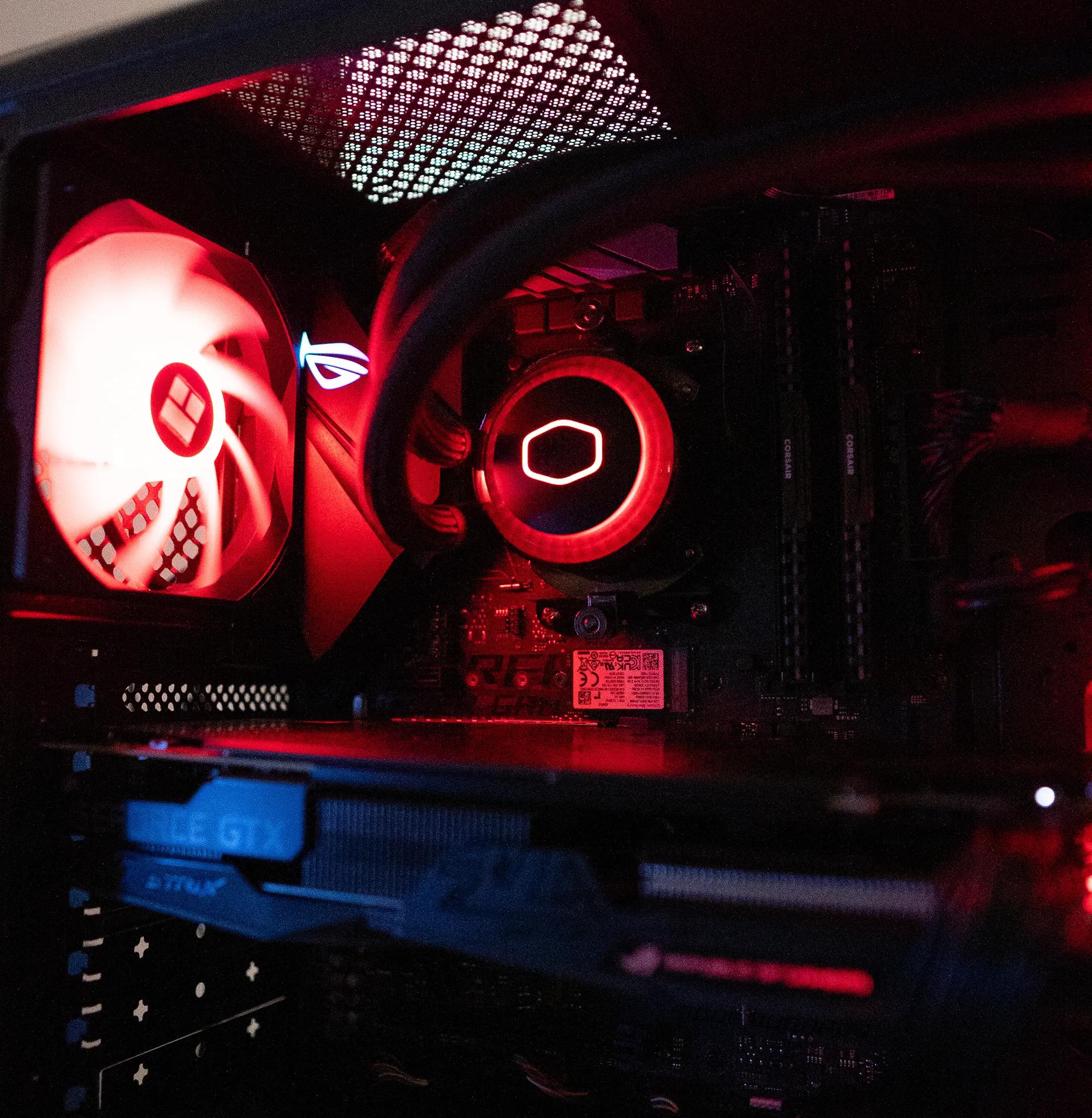 🩸⚫ | GTX 1660 Ti | RYZEN 7 2700X | 16GB DDR4 RAM | 256GB NVME SSD + 1TB HDD | Ruby Rocket 4.0