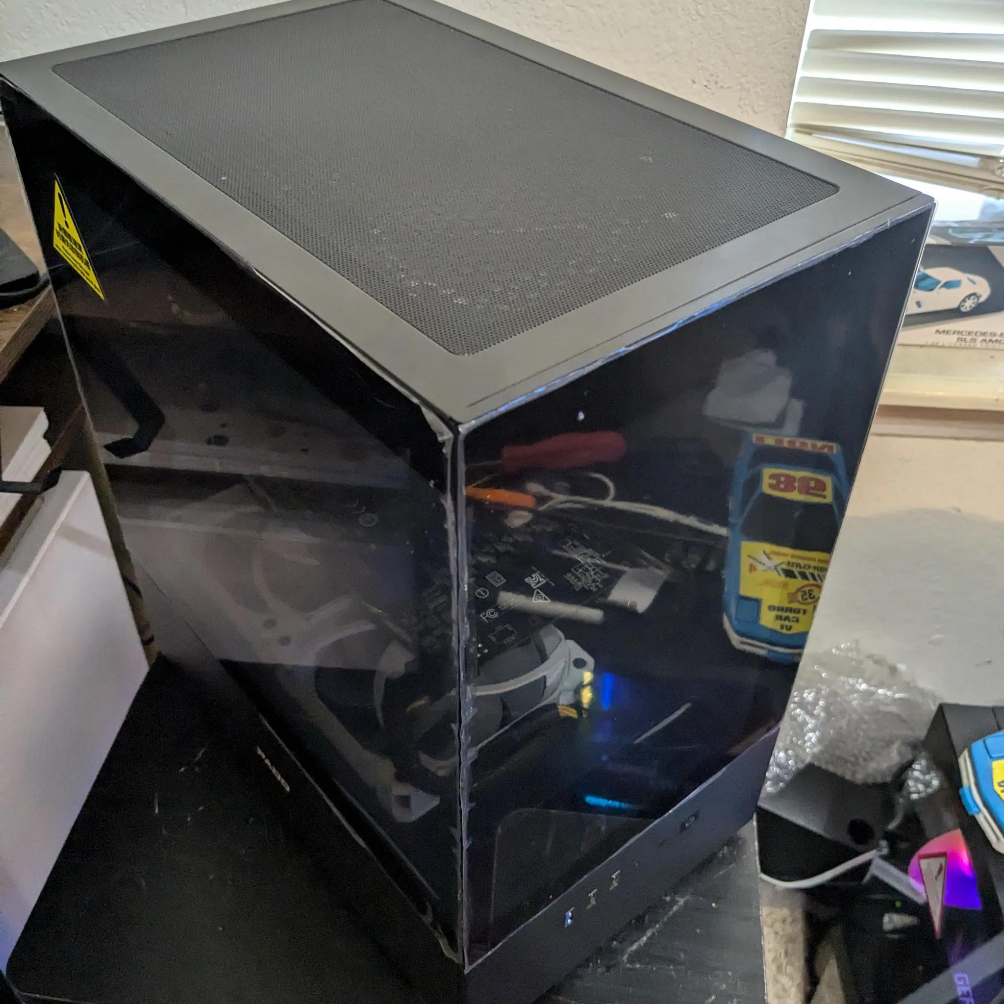120 FPS Fortnite | 180 Day Warranty | i7-4770, 16GB RAM, RX 580 4GB, 512GB SSD, Win10, Wifi, RGB