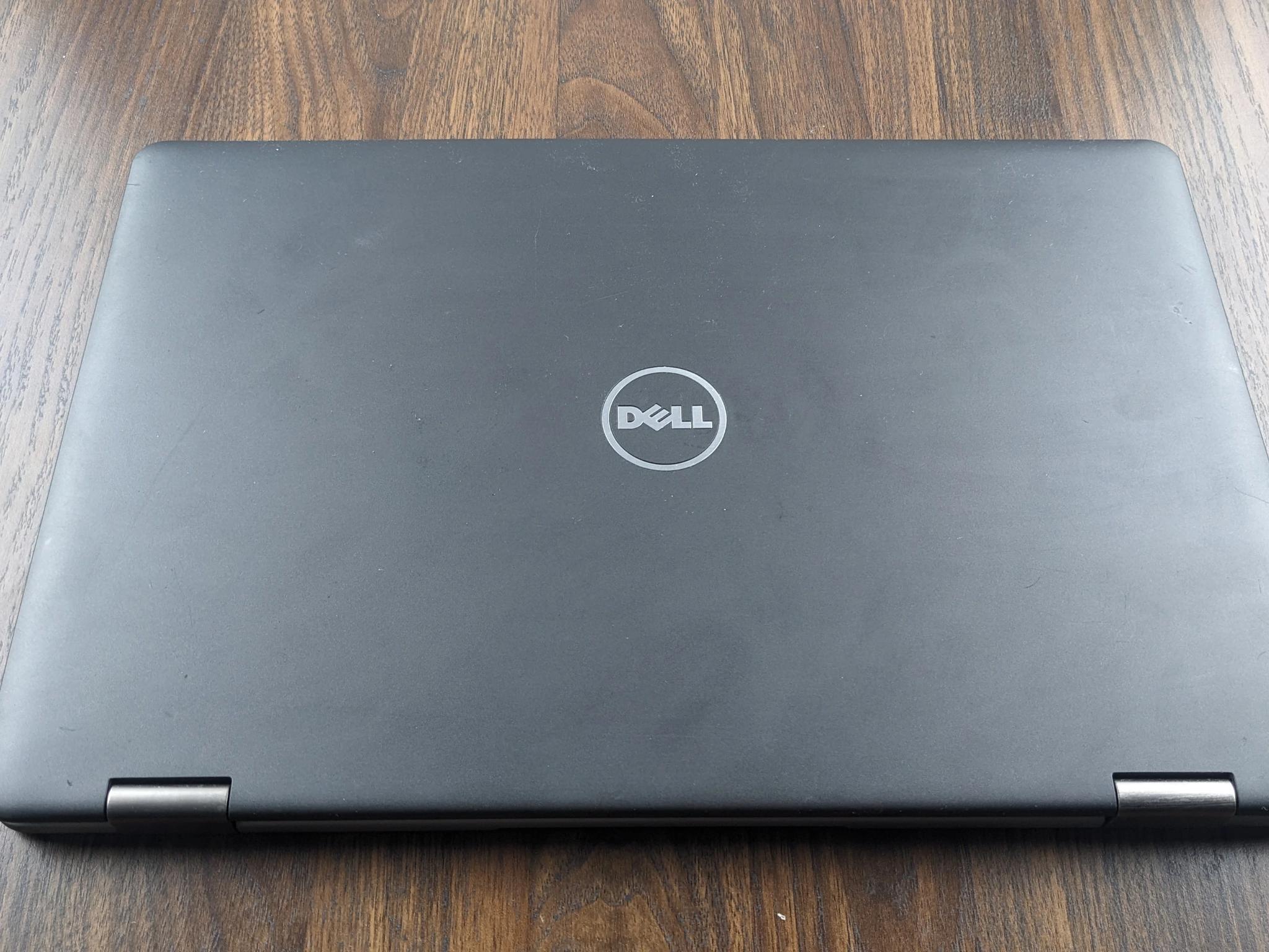 15.6" Dell Insperion 7558 2 in 1, i7-5500u, 8GB Ram, 240GB SSD