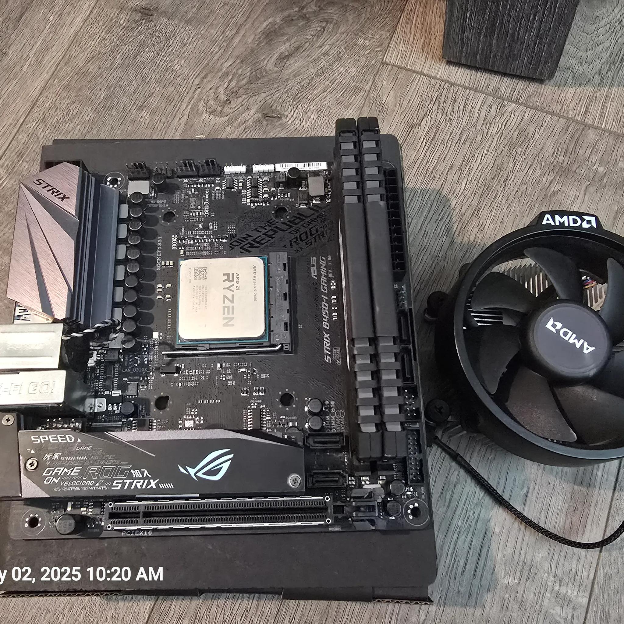 b450-i gaming/ Ryzen 5 2600/ Corsair vengeance 16gb 3000 mhz/ AMD cooler