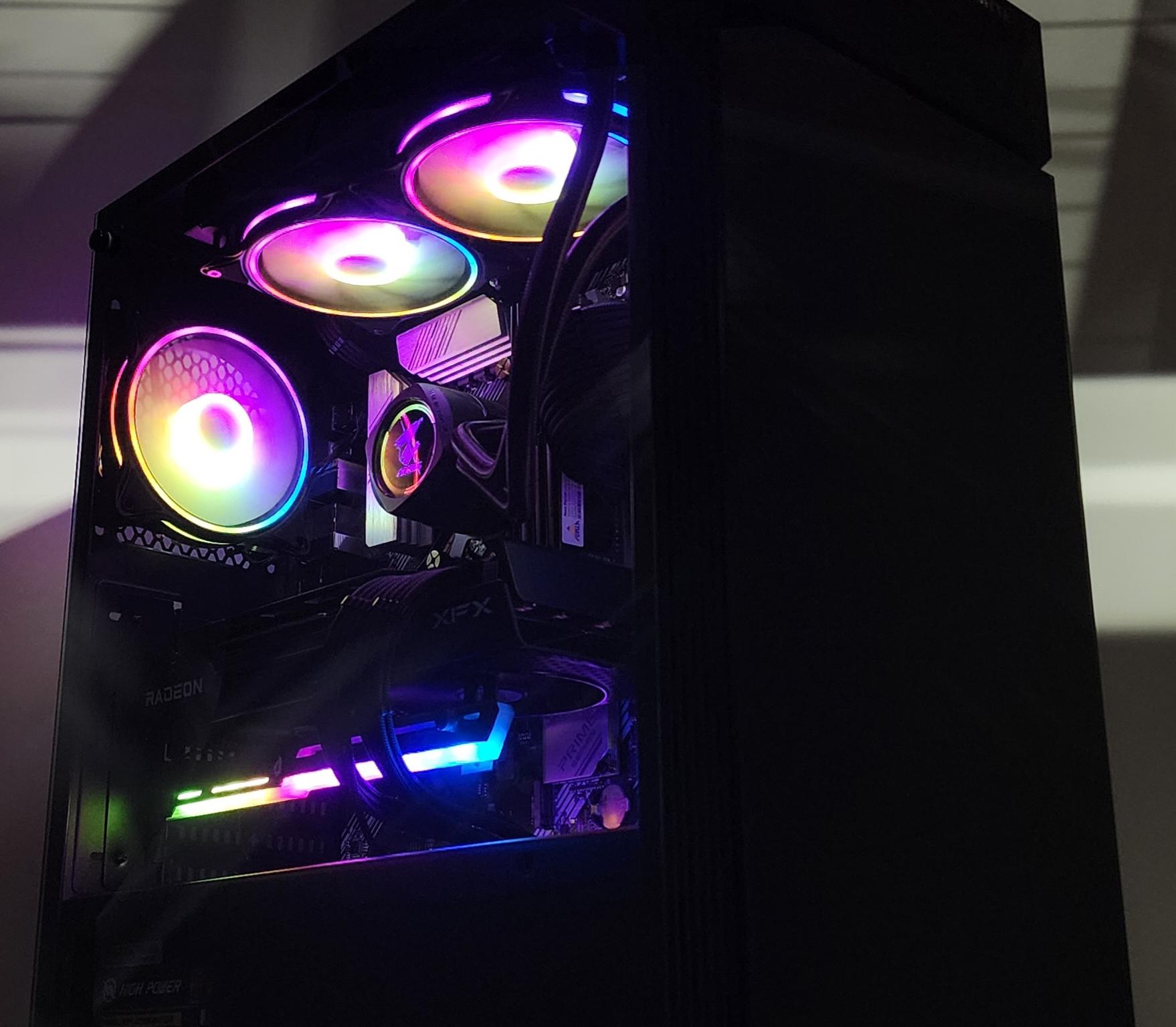 Gaming PC Ryzen 9 5950X 32GB RAM 1TB SSD RX 7800 XT 16GB Windows 11 PC