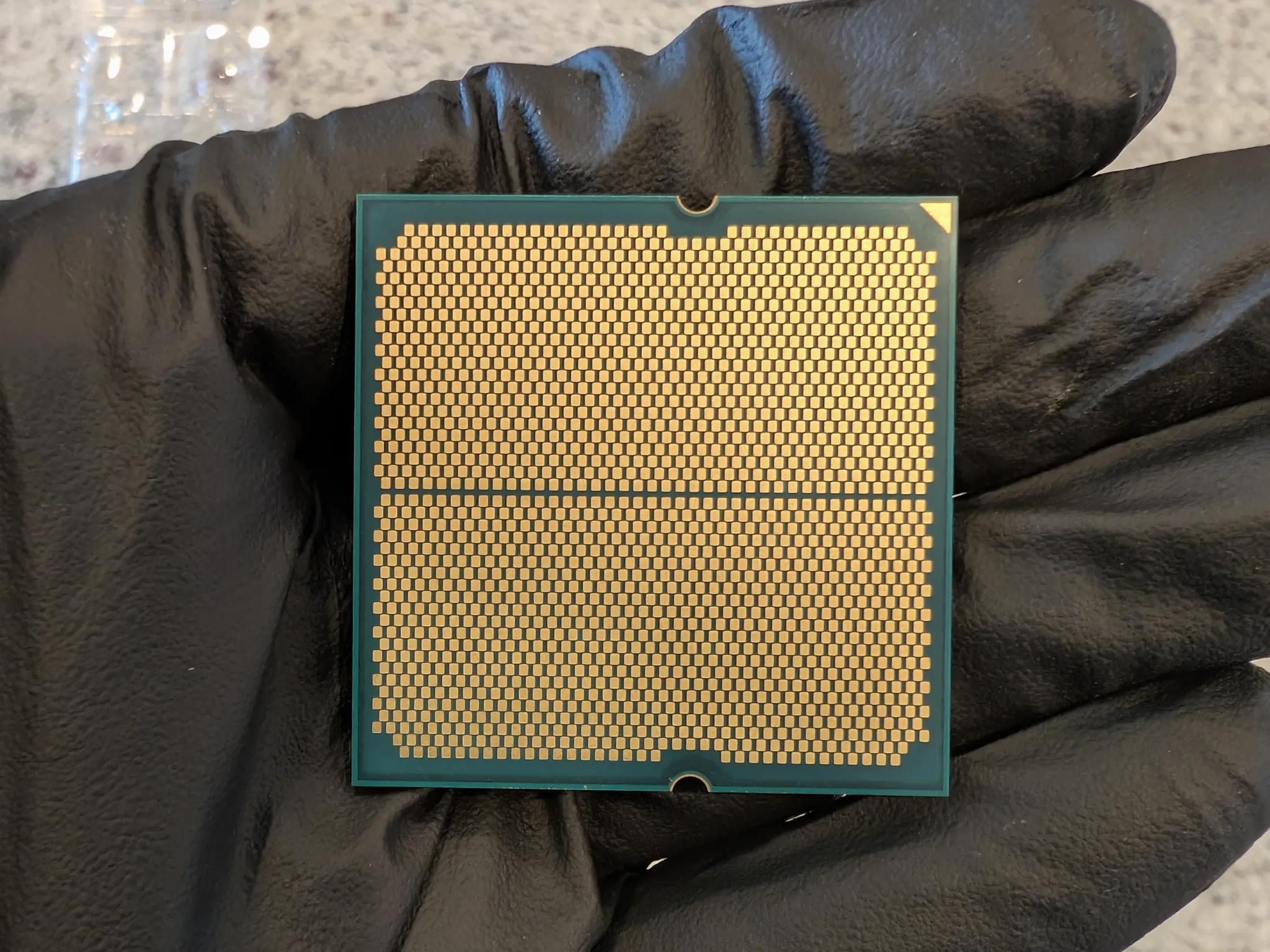 AMD Ryzen 7 7700X