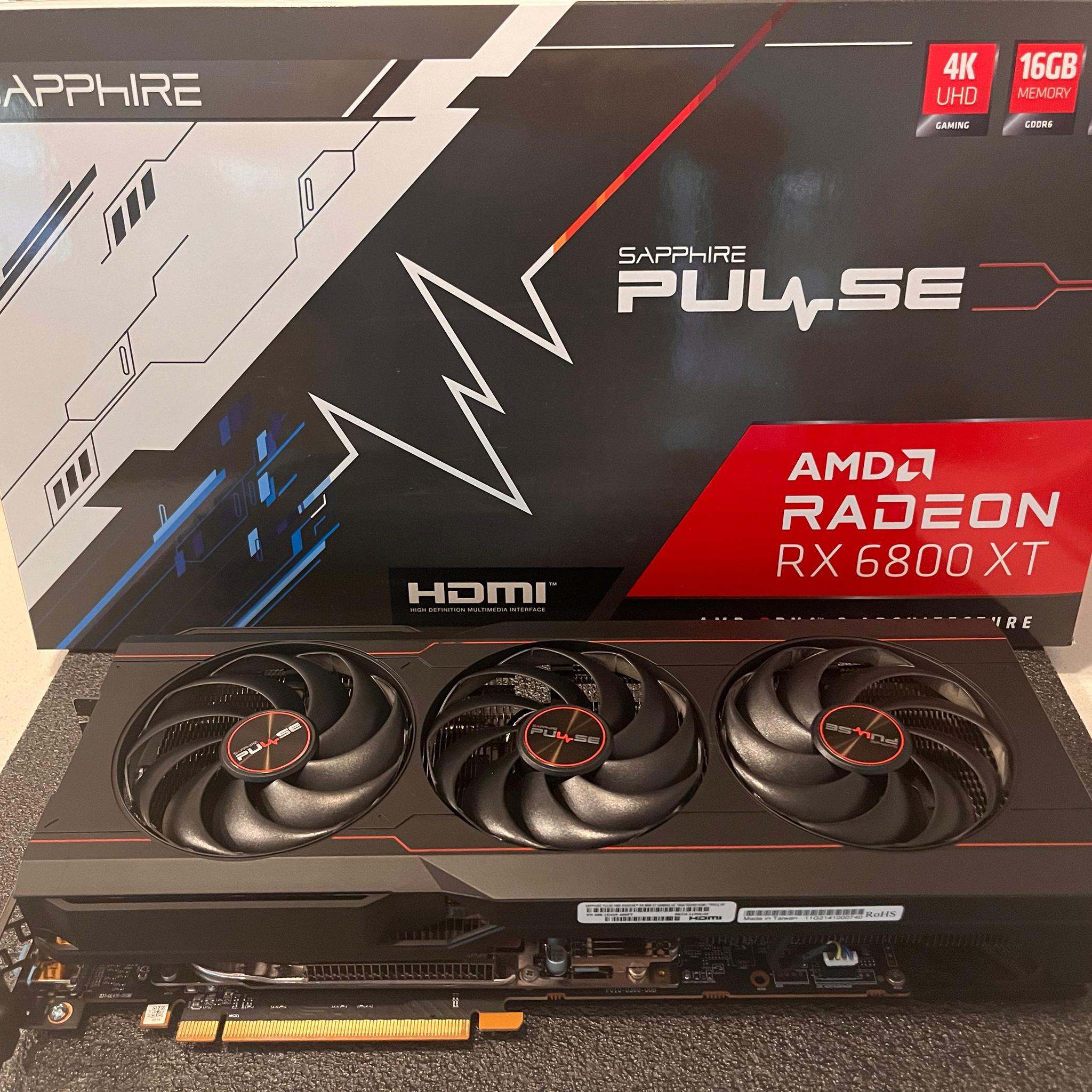Sapphire Pulse AMD Radeon RX 6800 XT 16GB GDDR6