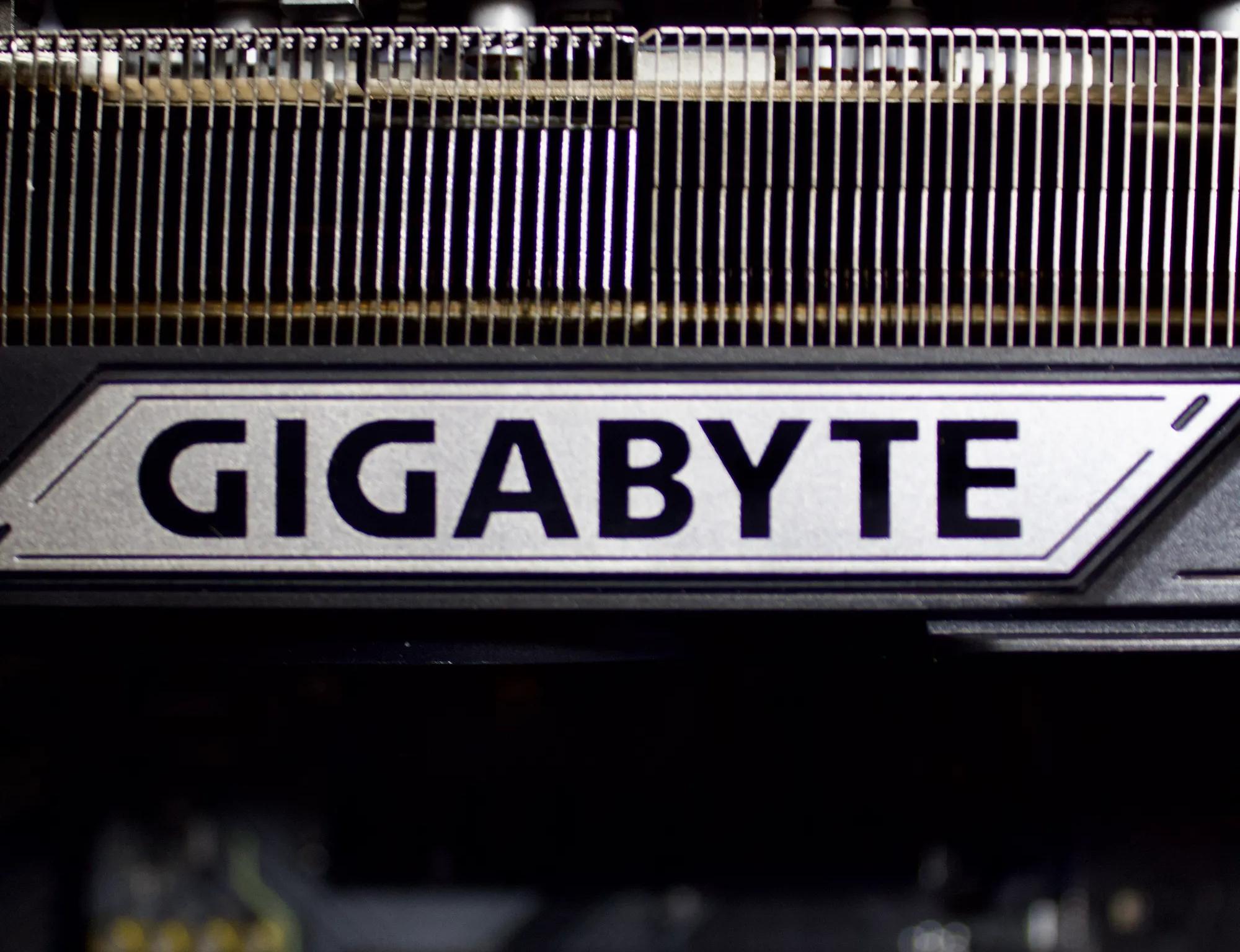 Beast RTX 5090 | Ryzen 9 9950X3D | 2TB NVMe | 64GB DDR5