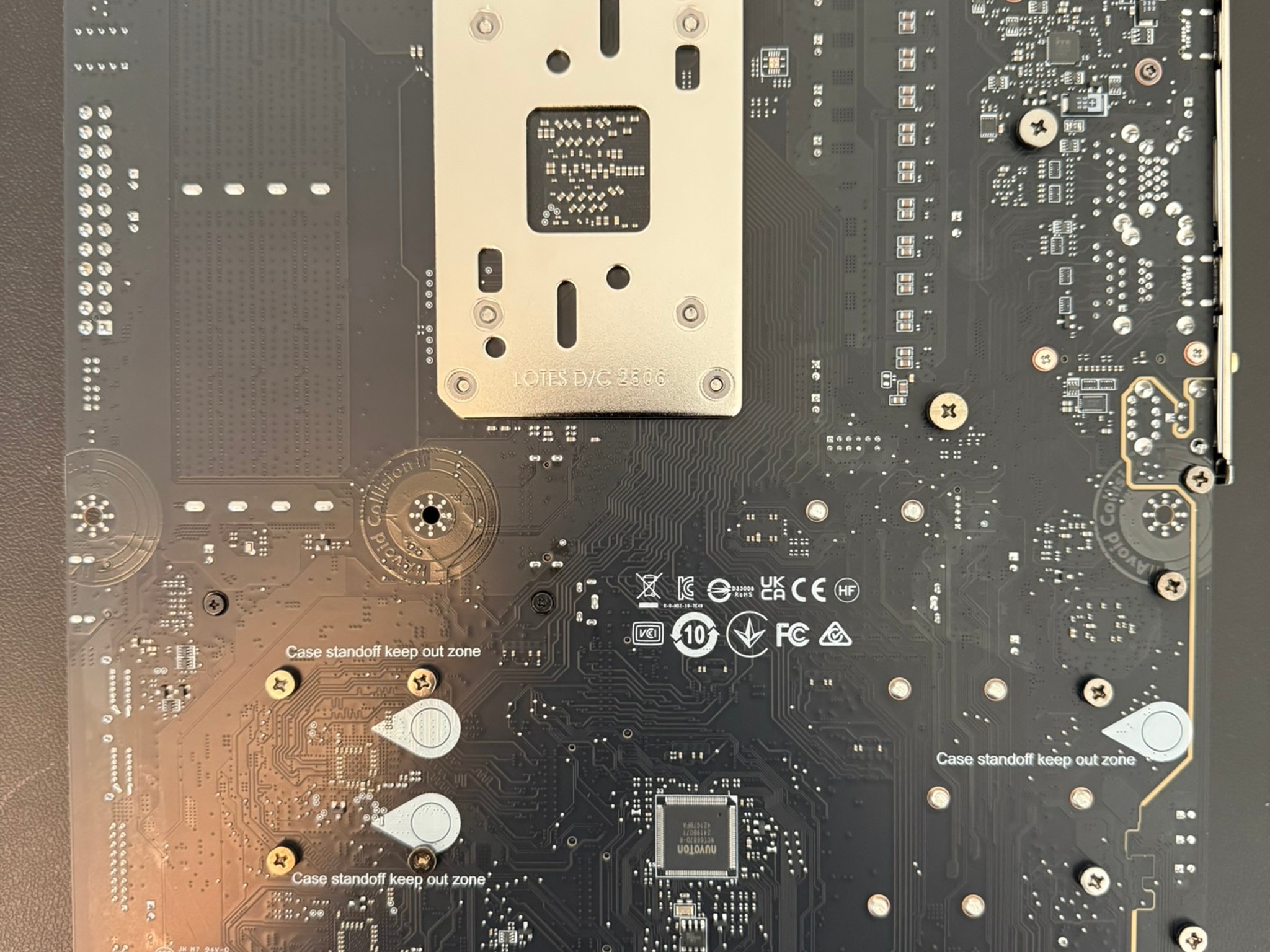 MSI MPG X870E Carbon WiFi AM5 ATX | High-End Board | Bent Pins | Repair