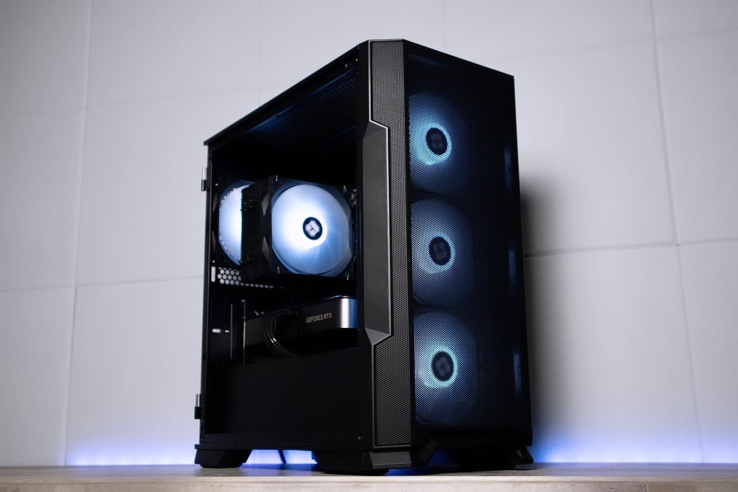 RTX 3070 | Ryzen 5 5600X | 1TB NVME | 16GB RAM