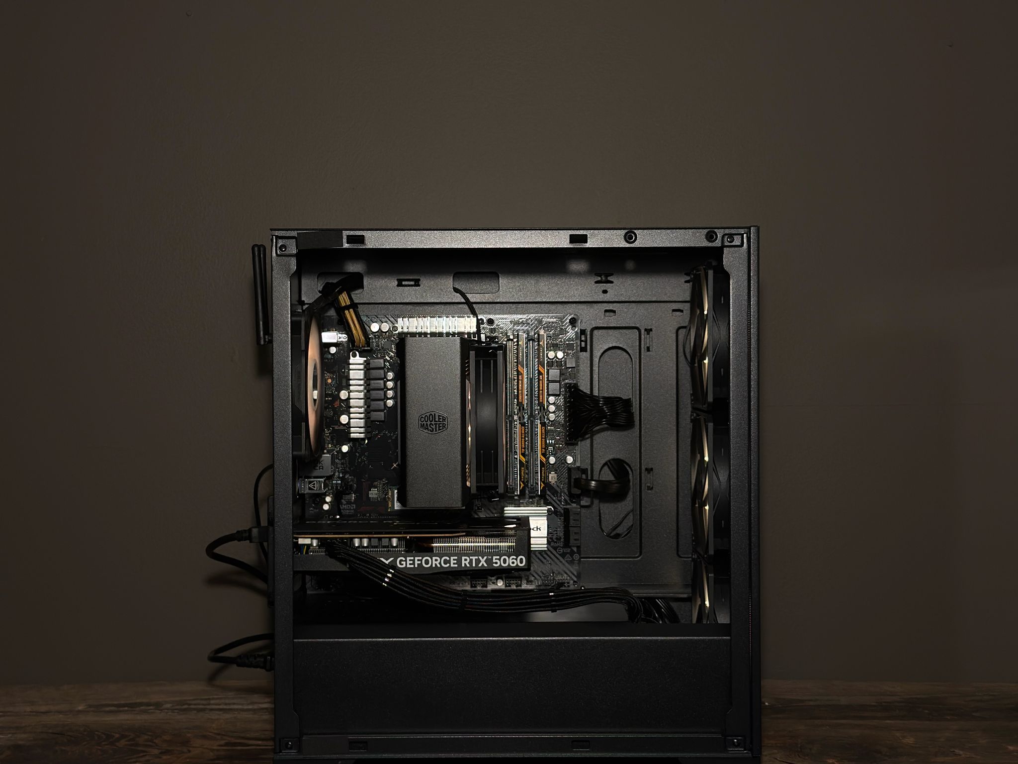 Gaming PC | RTX 5060 | Ryzen 5 5500