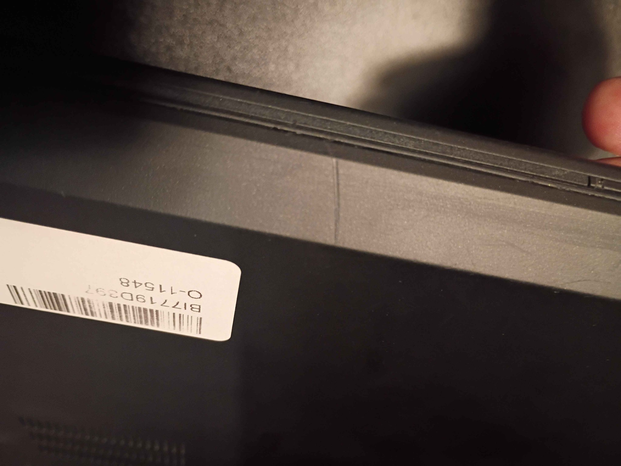 Lenovo Thinkpad T490 (i5-8365U // 16GB DDR4 // 256GB SSD // 1080p) - Linux Mint