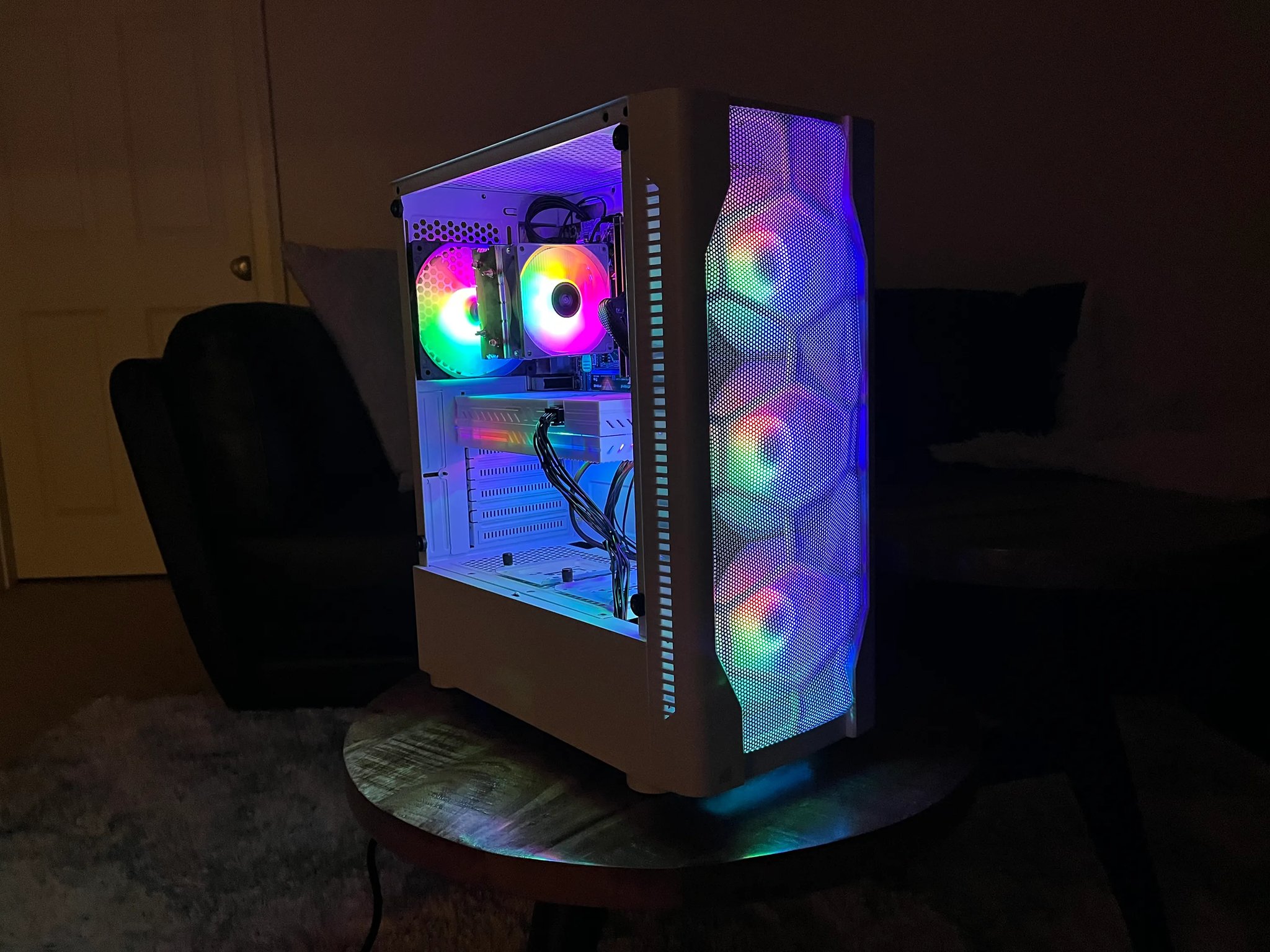 Budget White Gaming PC | RX 580 | Intel I5 | 1tb SSD | 16GB Ram | Windows 10 Activated