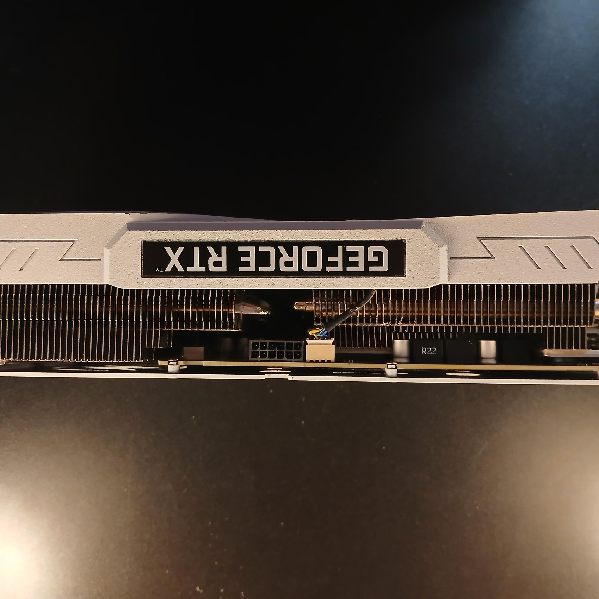 LIMITED EDITION RTX 3070 WHITE PNY